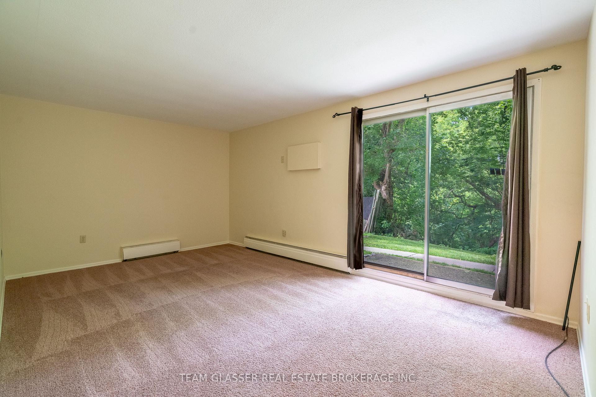 Photo 8 of Unit 104, 52 Hiawatha Street, St. Thomas — HOMEH