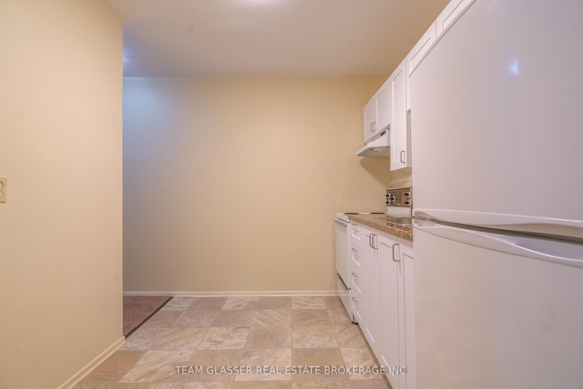 Photo 16 of Unit 104, 52 Hiawatha Street, St. Thomas — HOMEH