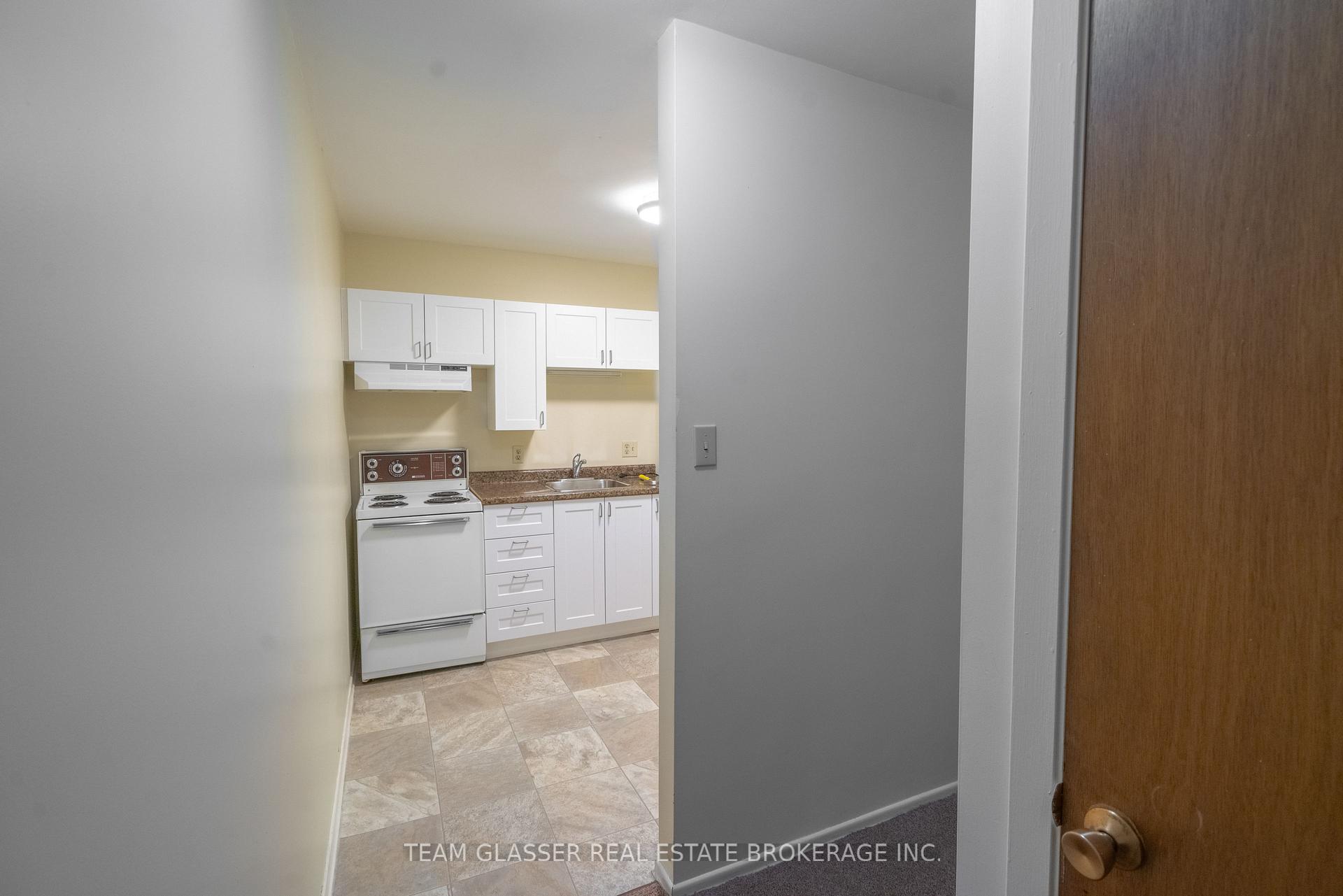 Photo 21 of Unit 104, 52 Hiawatha Street, St. Thomas — HOMEH