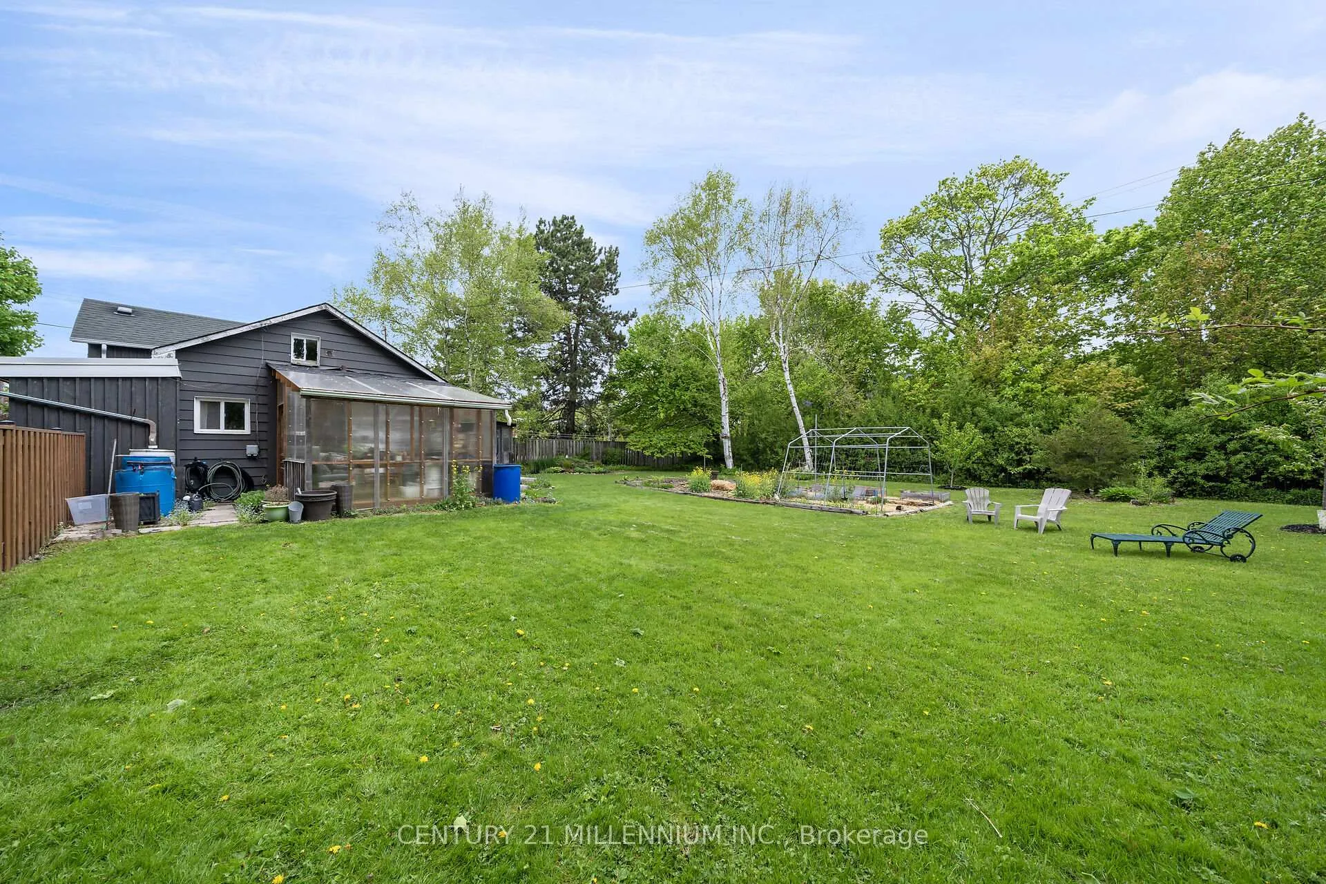 Photo 31 of 1551 Queen Street E, Caledon, Alton — HOMEH