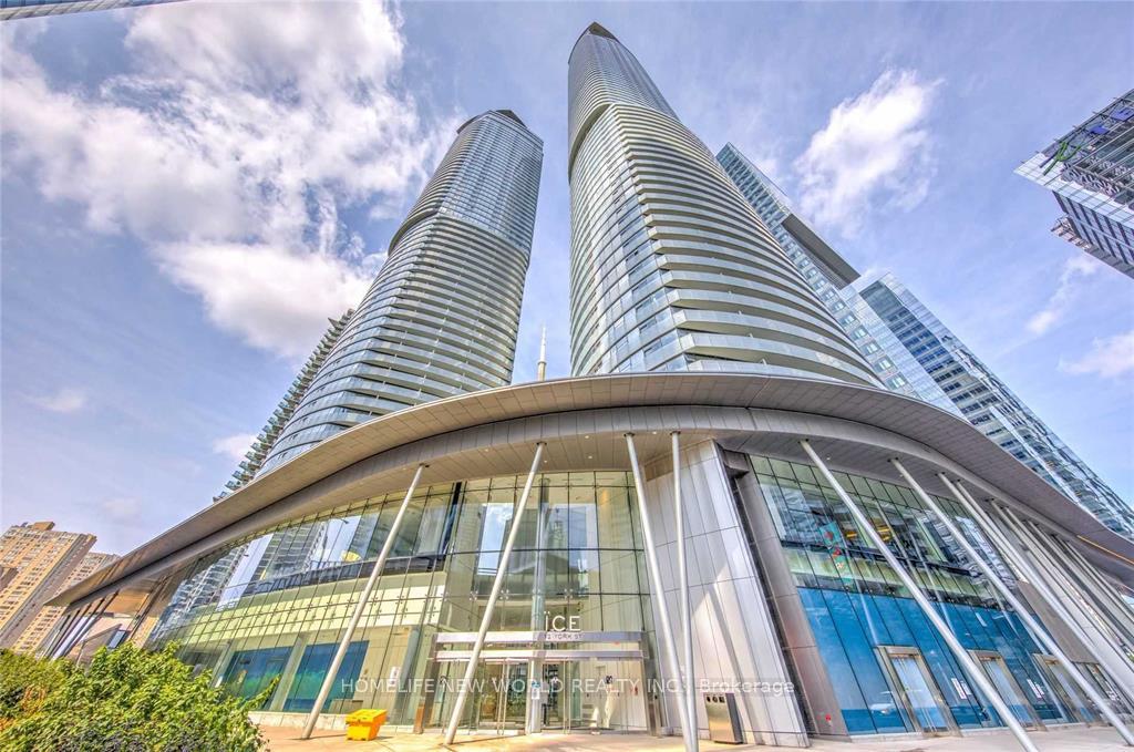 Photo 2 of Unit 1402, 14 York Street, Toronto, Waterfront Communities — HOMEH