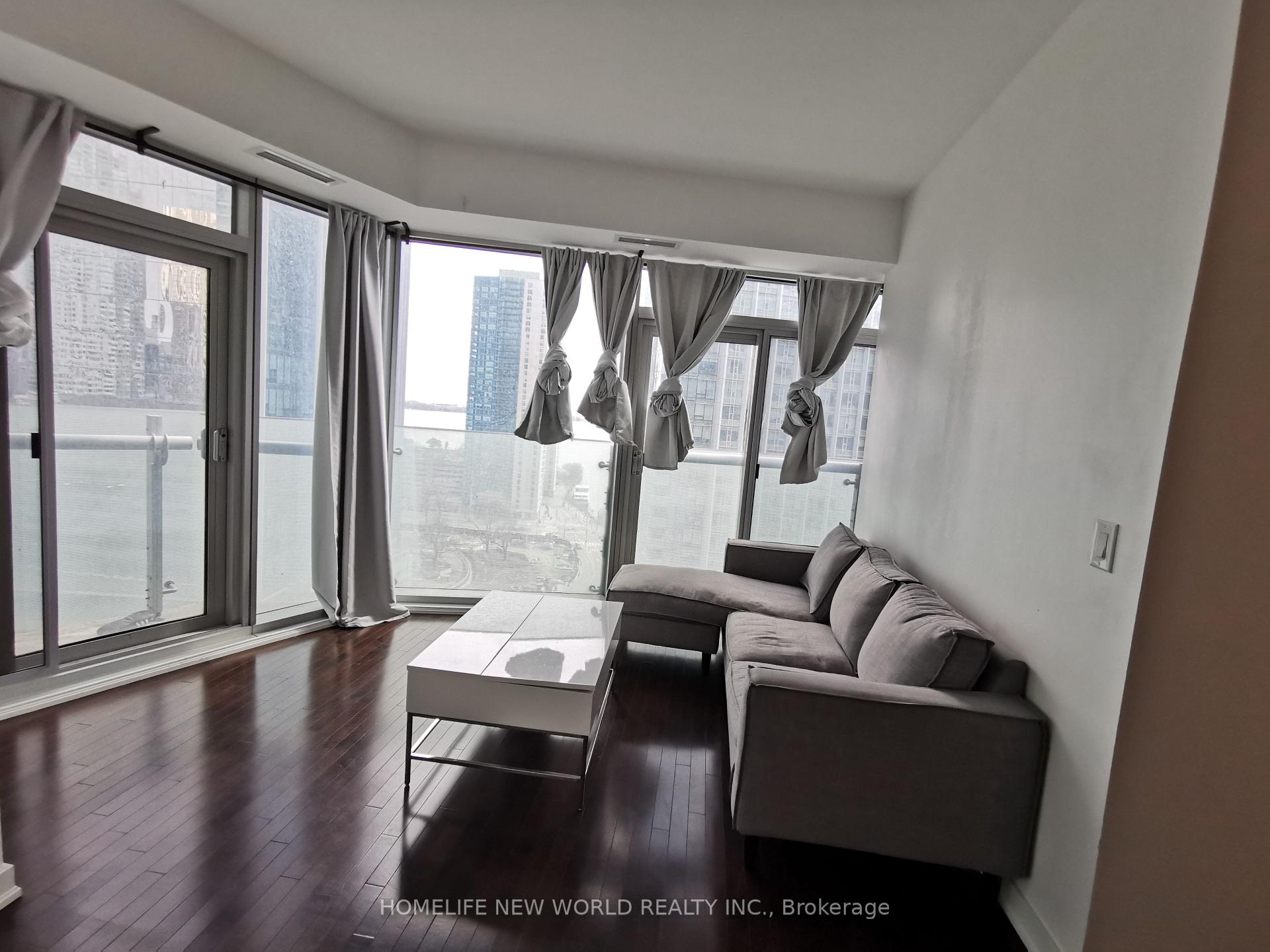 Photo 17 of Unit 1402, 14 York Street, Toronto, Waterfront Communities — HOMEH