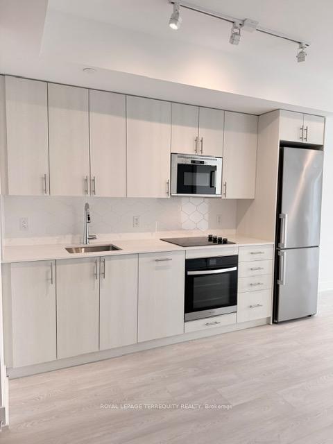 Photo 19 of Unit 2111, 2545 Simcoe Street N, Oshawa, Windfields — HOMEH