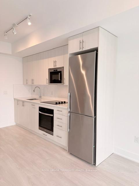 Photo 20 of Unit 2111, 2545 Simcoe Street N, Oshawa, Windfields — HOMEH