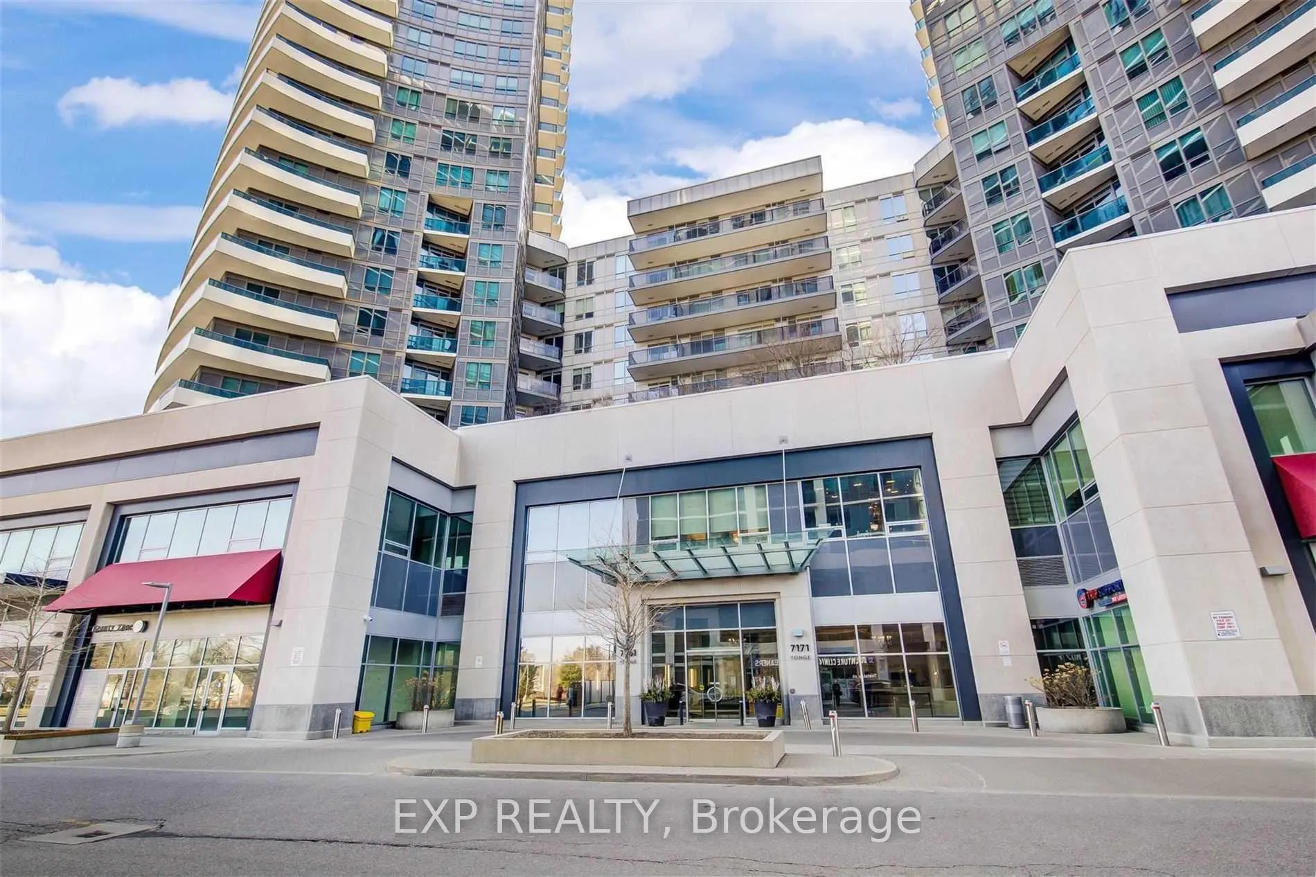 Photo 1 of Unit 2333, 7161 Yonge Street, Markham, Grandview — HOMEH