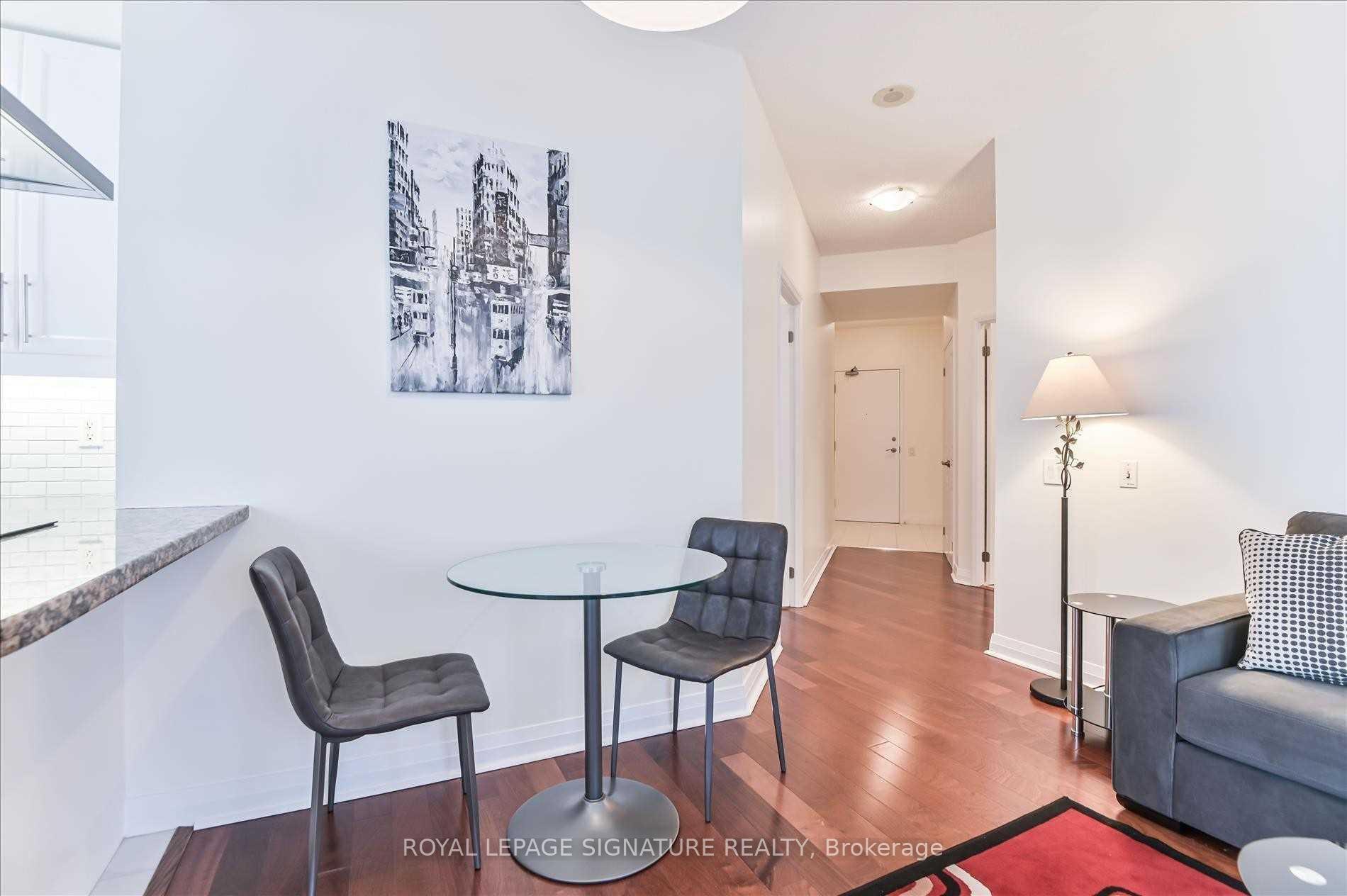 Photo 9 of Unit 907, 1121 Bay Street, Toronto, Bay Street Corridor — HOMEH