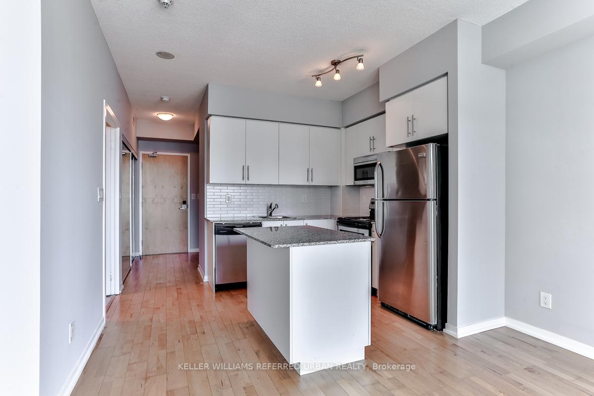Photo 6 of Unit 3803, 55 Bremner Boulevard, Toronto, Waterfront Communities — HOMEH