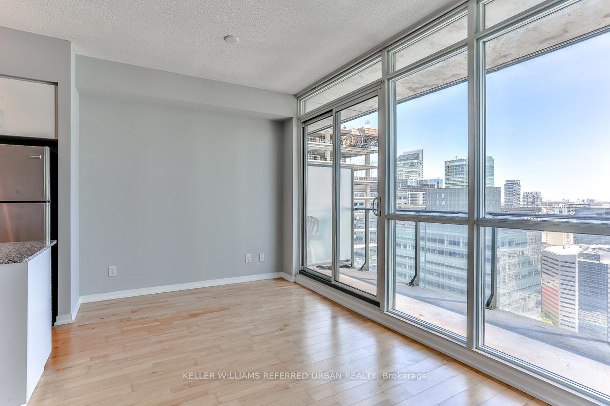 Photo 11 of Unit 3803, 55 Bremner Boulevard, Toronto, Waterfront Communities — HOMEH