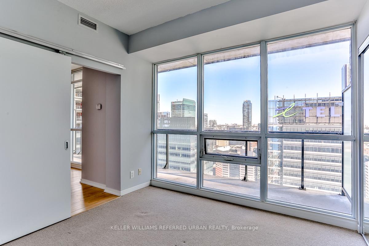 Photo 13 of Unit 3803, 55 Bremner Boulevard, Toronto, Waterfront Communities — HOMEH