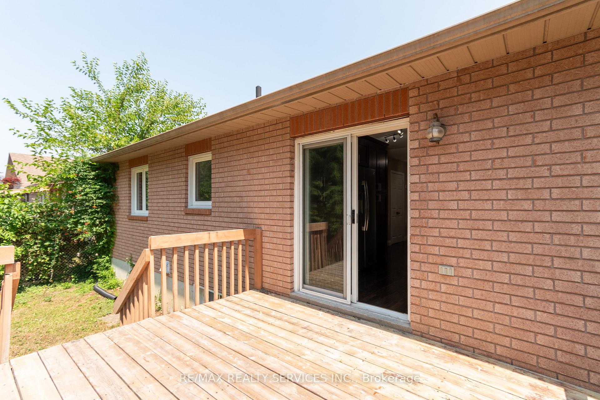 Photo 36 of 22 O'shaughnessy Crescent, Barrie, Holly — HOMEH