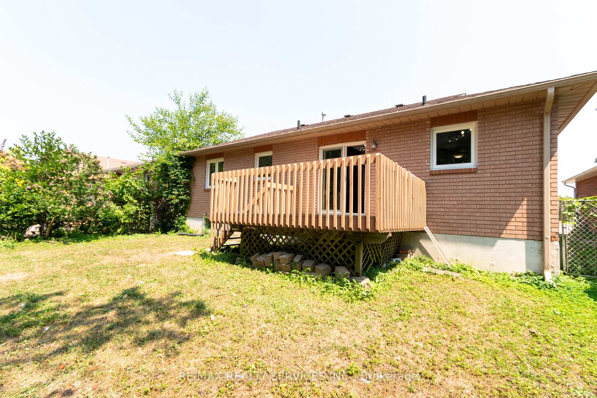 Photo 40 of 22 O'shaughnessy Crescent, Barrie, Holly — HOMEH