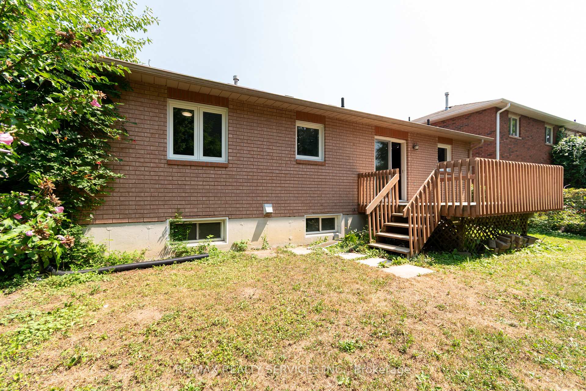 Photo 39 of 22 O'shaughnessy Crescent, Barrie, Holly — HOMEH