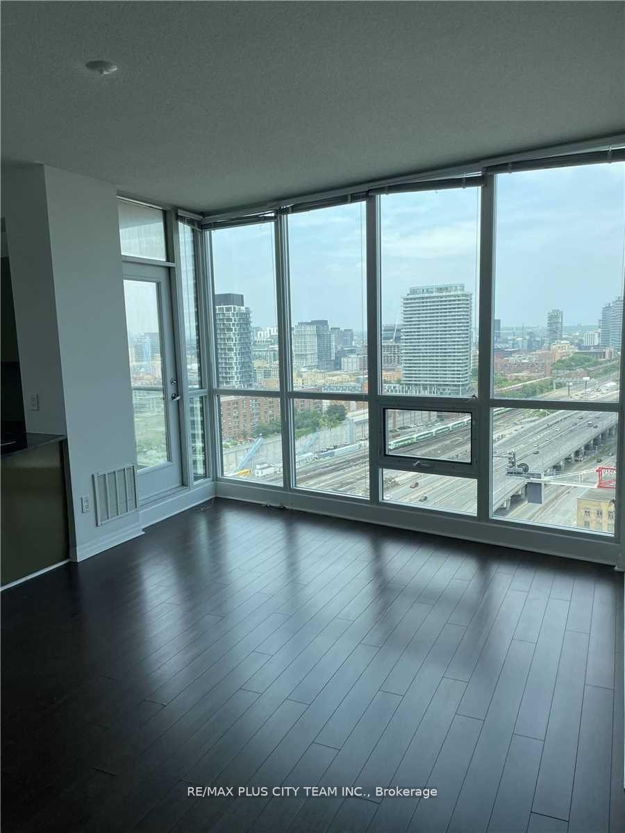 Photo 2 of Unit 2605, 16 Yonge Street, Toronto, Waterfront Communities — HOMEH