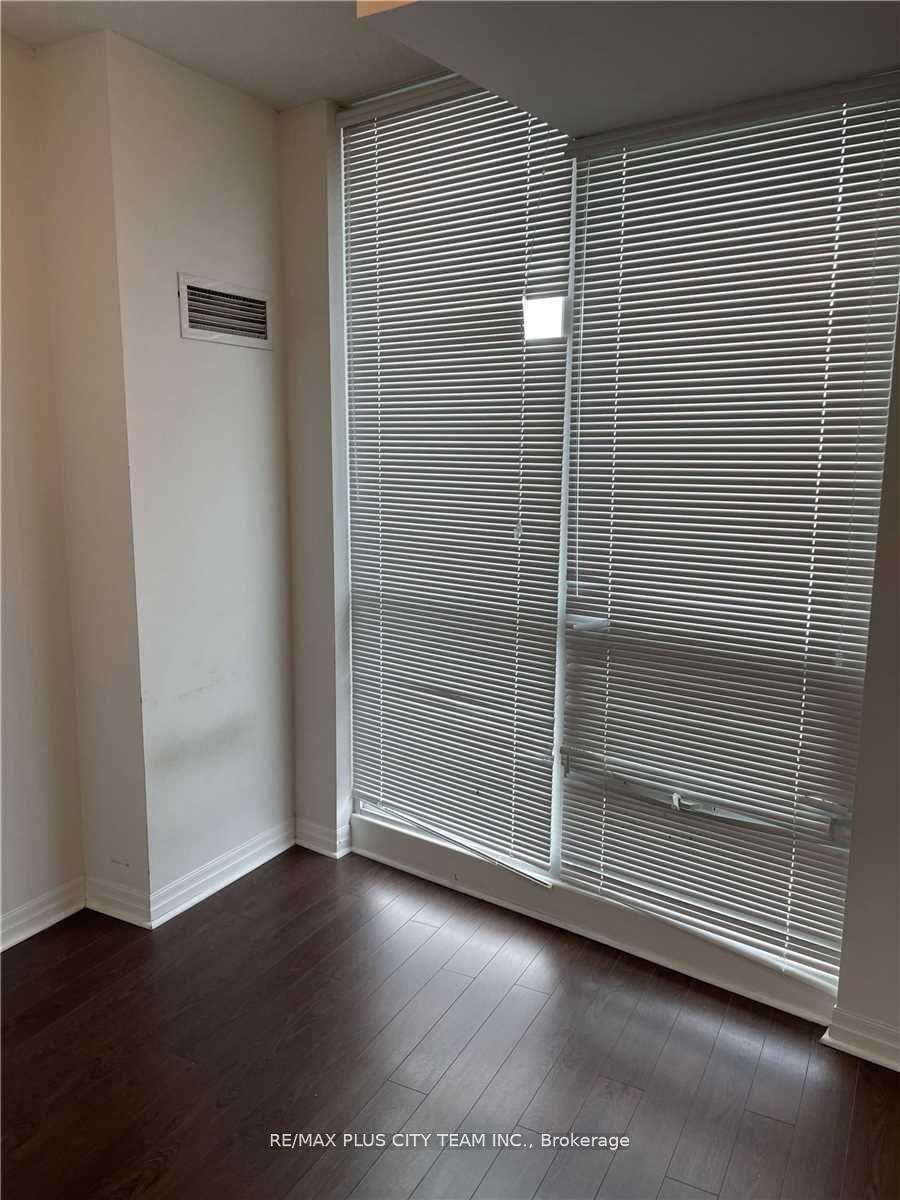 Photo 10 of Unit 2605, 16 Yonge Street, Toronto, Waterfront Communities — HOMEH