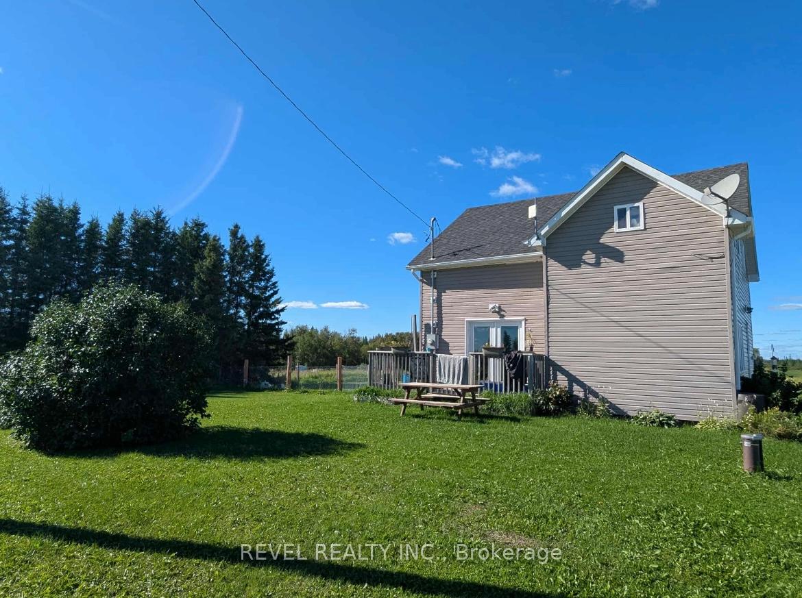 Photo 1 of 1105 4 & 5 Glackmeyer Concession, Cochrane — HOMEH