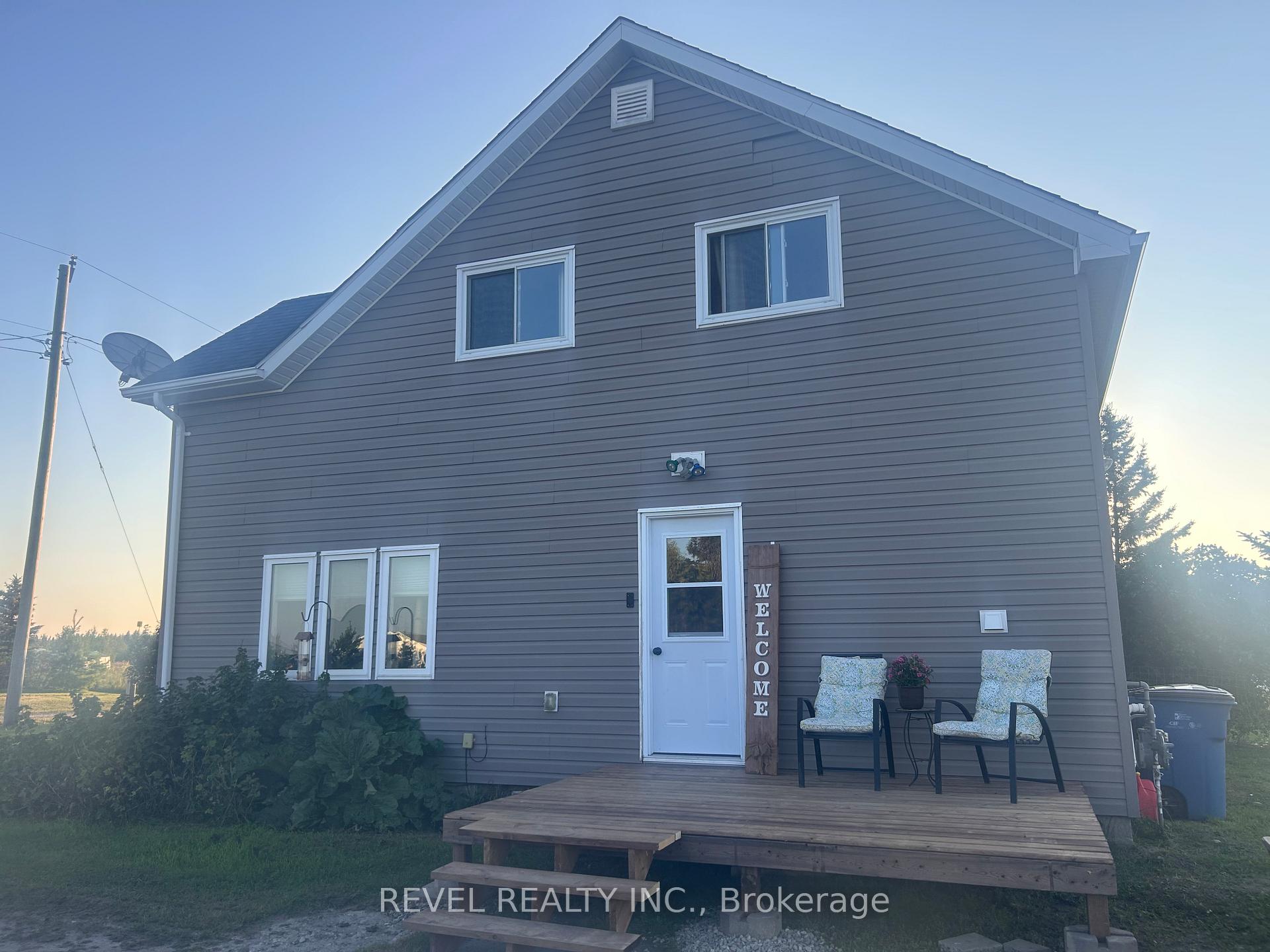Photo 3 of 1105 4 & 5 Glackmeyer Concession, Cochrane — HOMEH