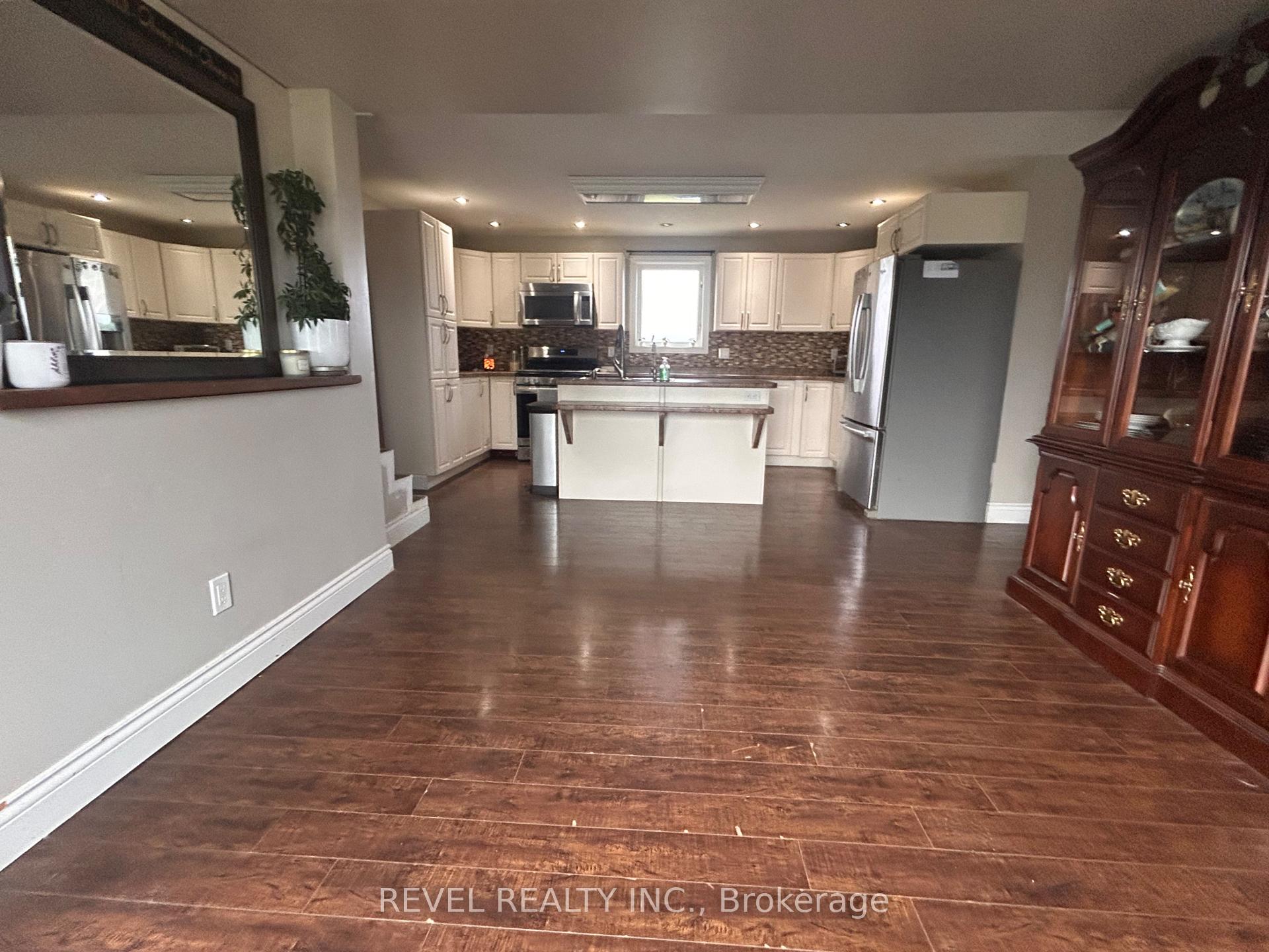 Photo 9 of 1105 4 & 5 Glackmeyer Concession, Cochrane — HOMEH