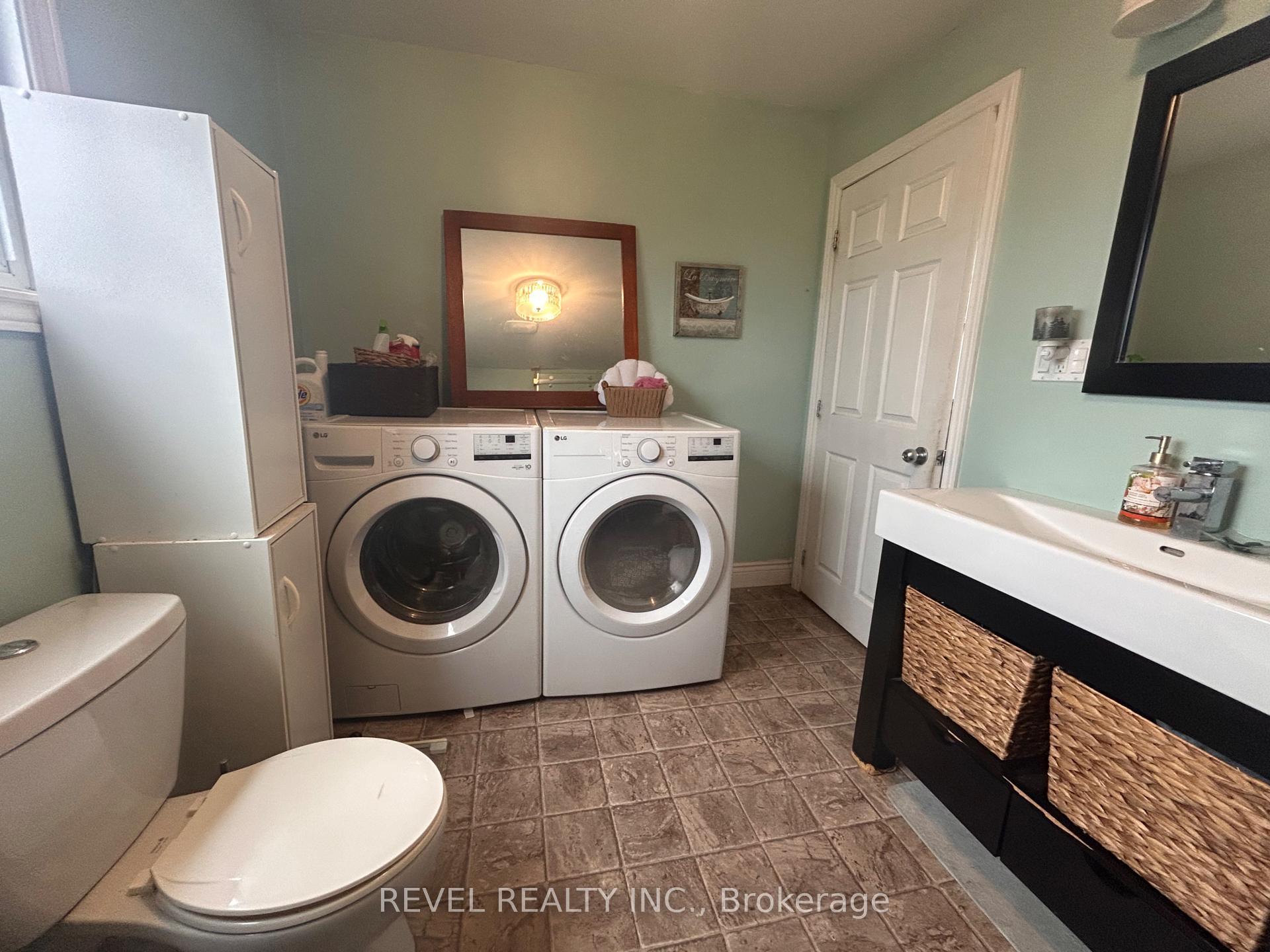 Photo 16 of 1105 4 & 5 Glackmeyer Concession, Cochrane — HOMEH