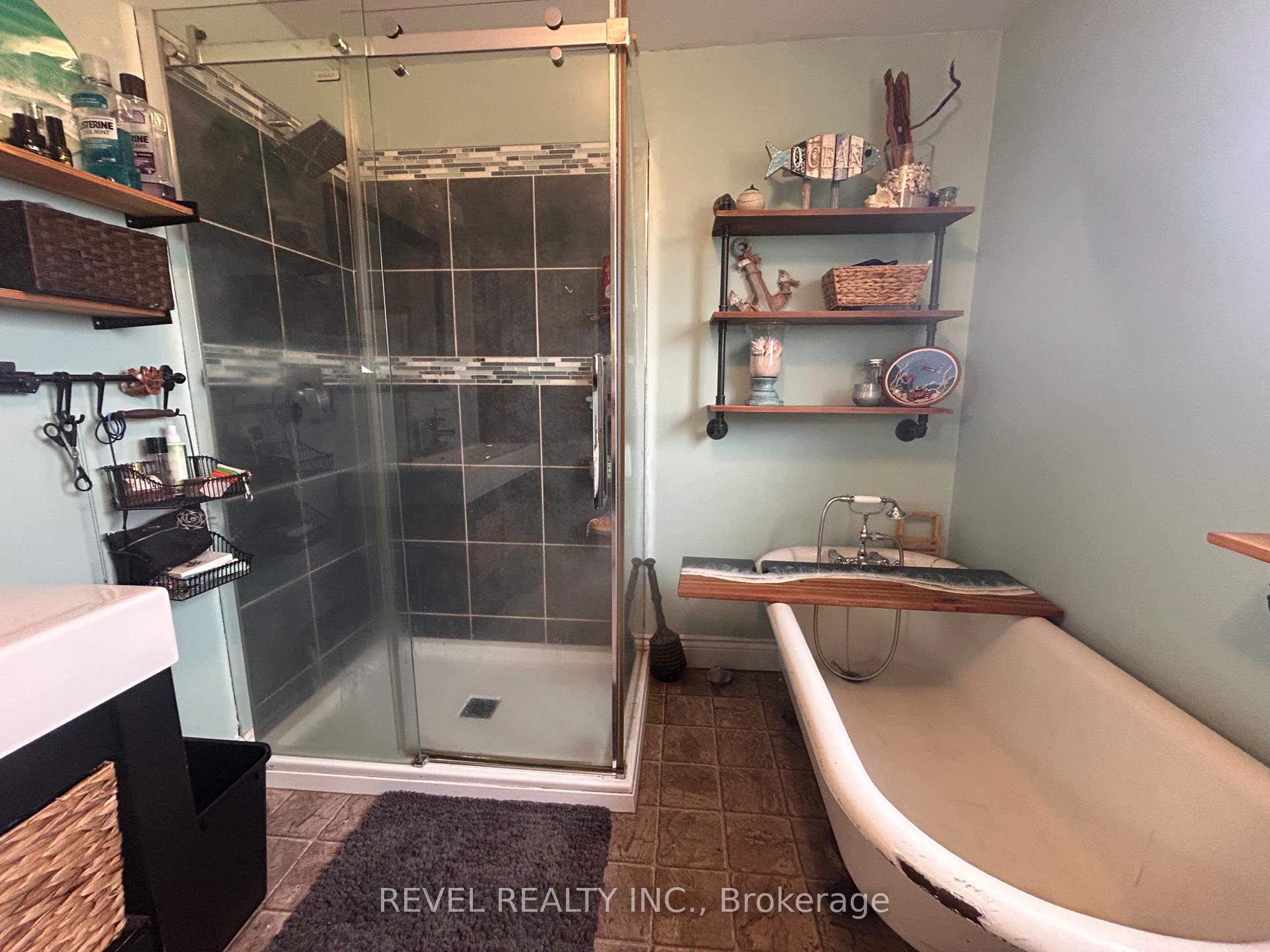 Photo 20 of 1105 4 & 5 Glackmeyer Concession, Cochrane — HOMEH