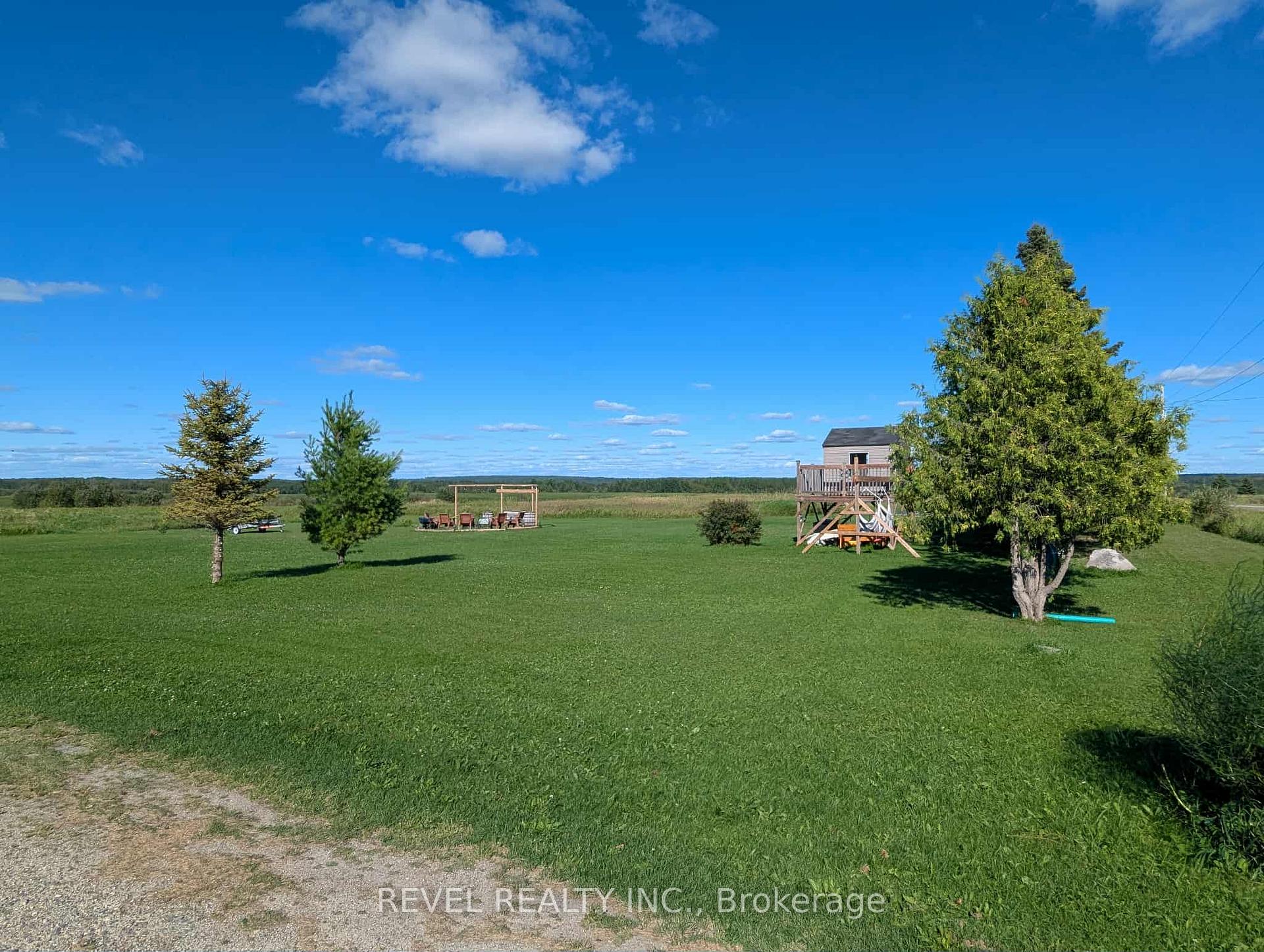 Photo 34 of 1105 4 & 5 Glackmeyer Concession, Cochrane — HOMEH