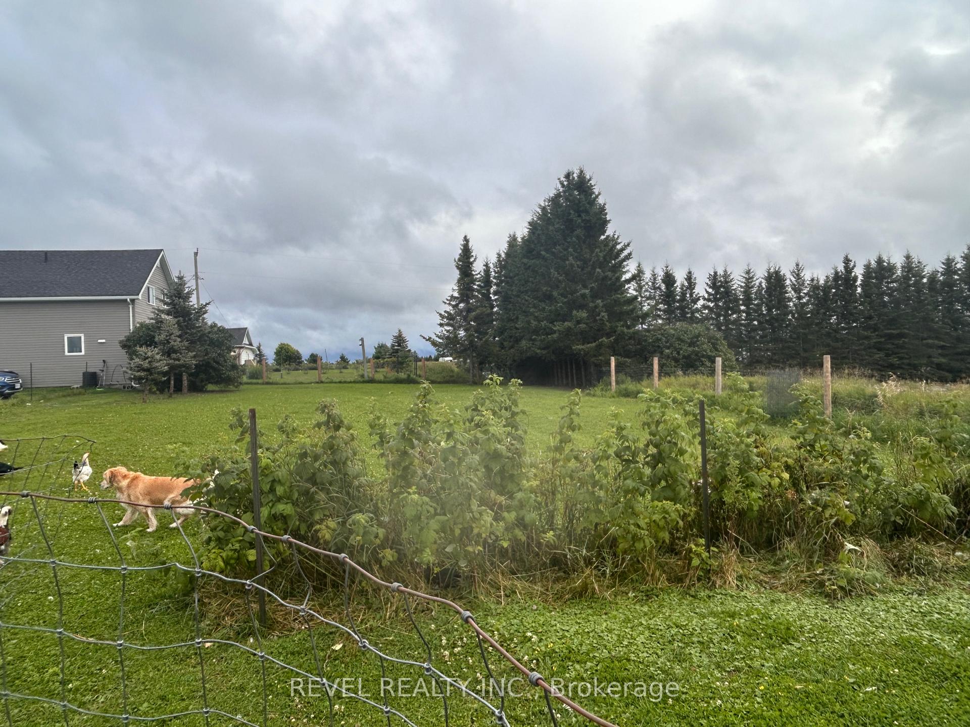 Photo 35 of 1105 4 & 5 Glackmeyer Concession, Cochrane — HOMEH