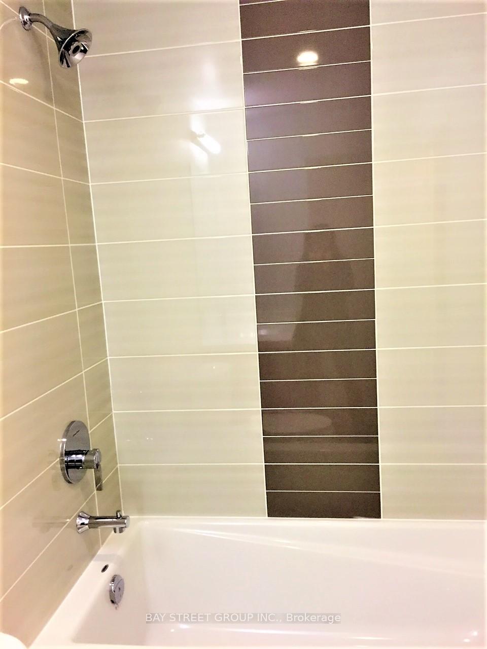 Photo 9 of Unit 607, 540 Bur Oak Avenue, Markham, Berczy — HOMEH