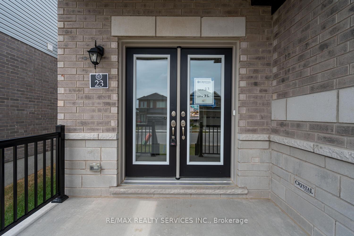 Photo 5 of 23 Heming Street, Brant, Paris — HOMEH