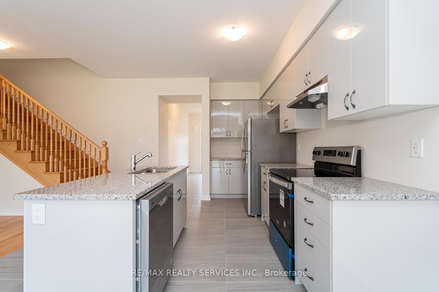 Photo 6 of 23 Heming Street, Brant, Paris — HOMEH
