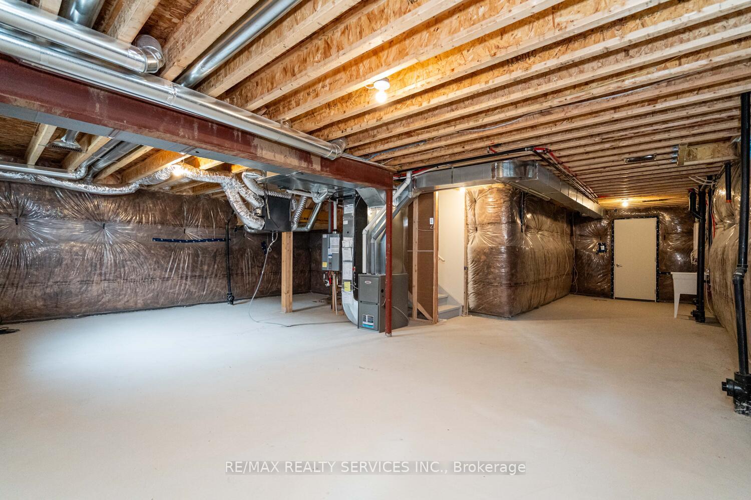 Photo 23 of 23 Heming Street, Brant, Paris — HOMEH