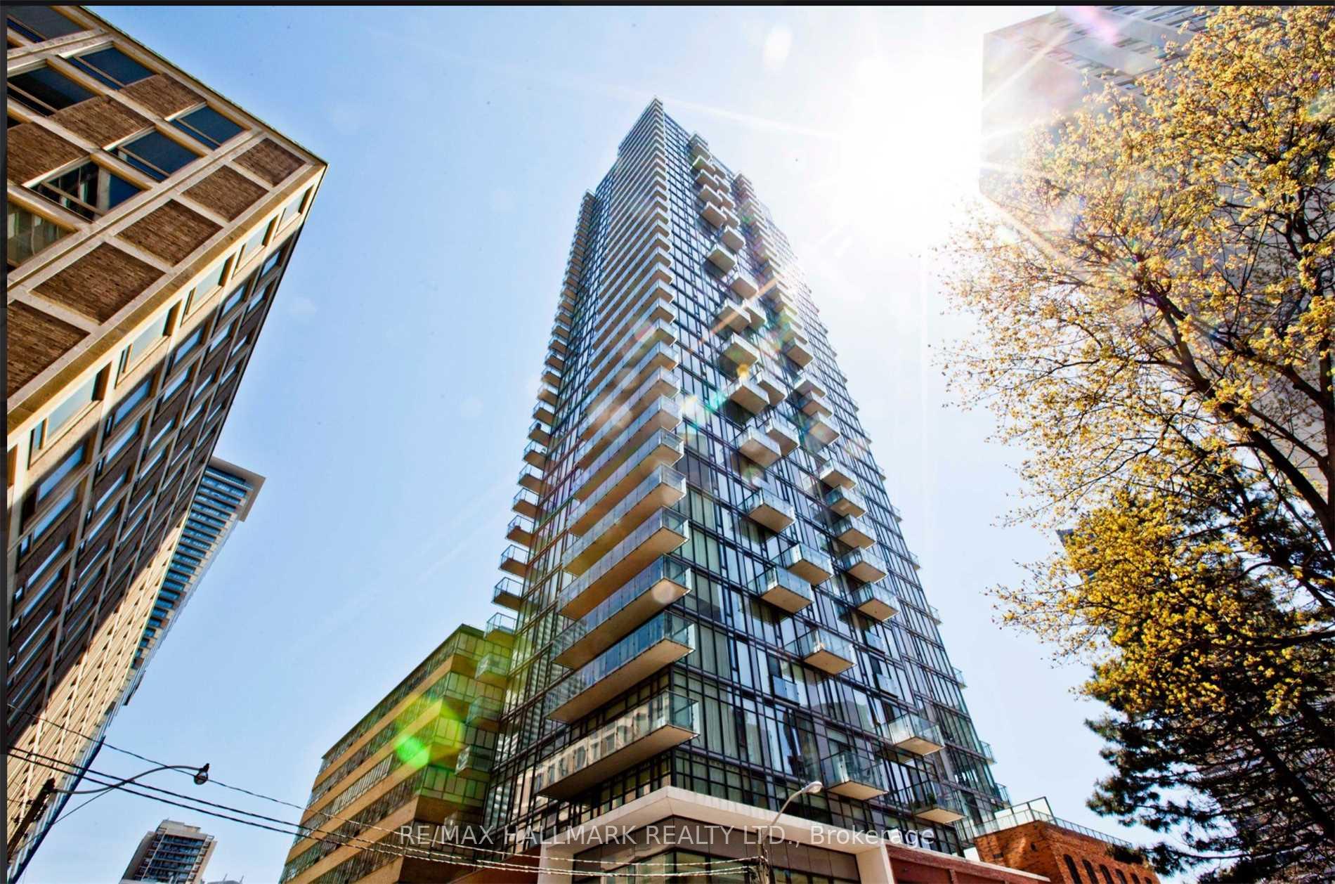 Photo 1 of Unit 2002, 75 St Nicholas Street, Toronto, Bay Street Corridor — HOMEH