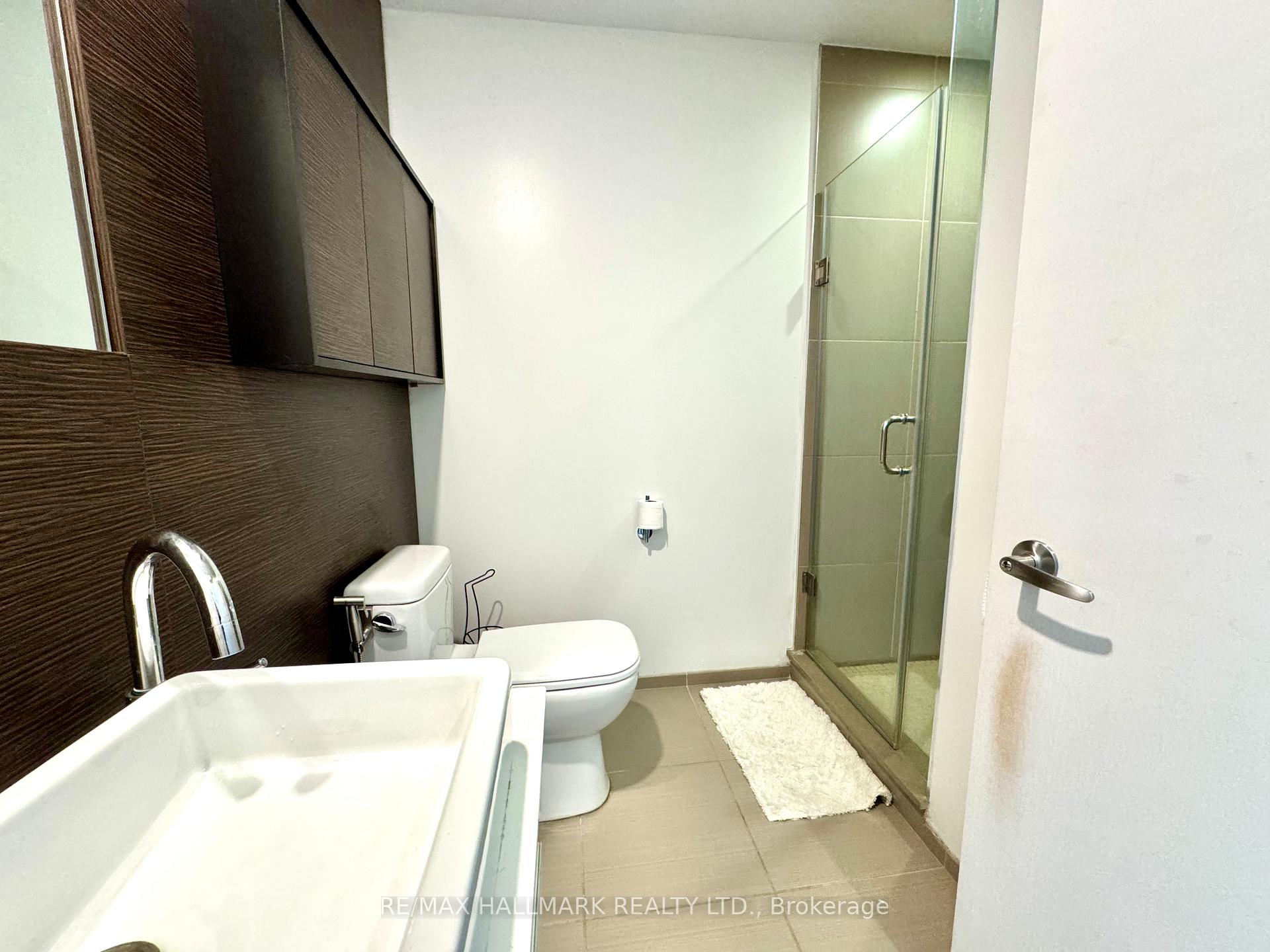 Photo 7 of Unit 2002, 75 St Nicholas Street, Toronto, Bay Street Corridor — HOMEH