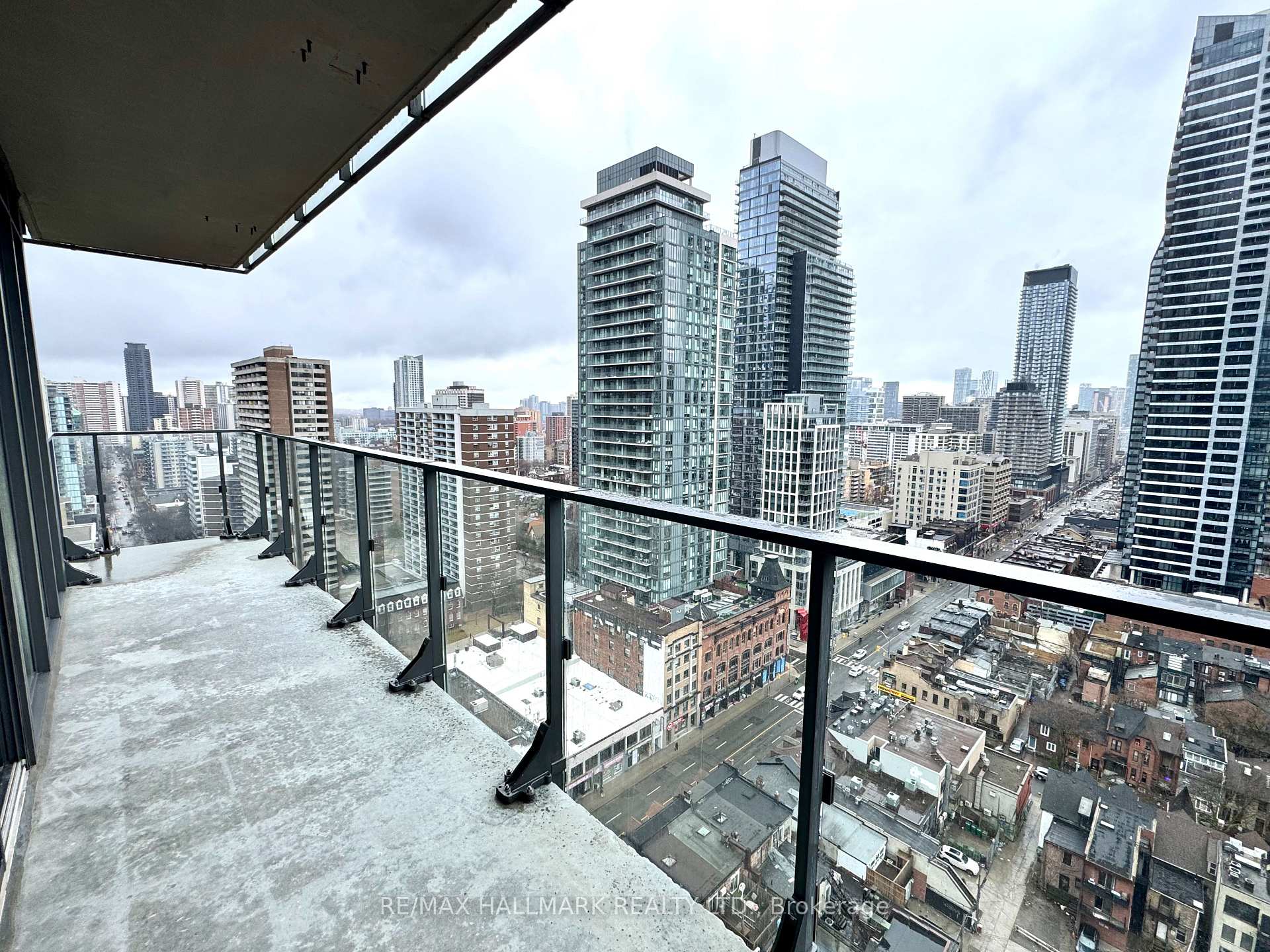 Photo 19 of Unit 2002, 75 St Nicholas Street, Toronto, Bay Street Corridor — HOMEH