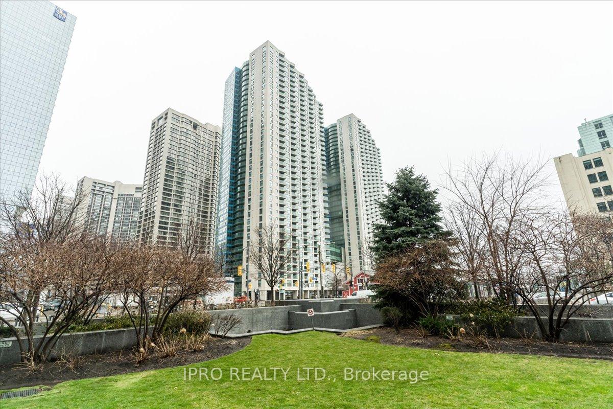Photo 20 of Unit 303, 8 York Street, Toronto, Waterfront Communities — HOMEH