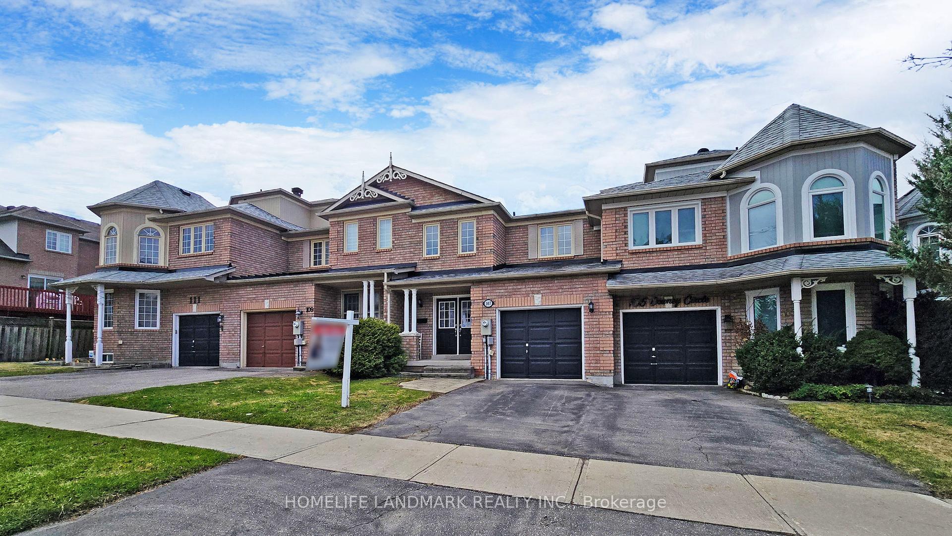 Photo 6 of 107 Downey Circle, Aurora, Bayview Wellington — HOMEH