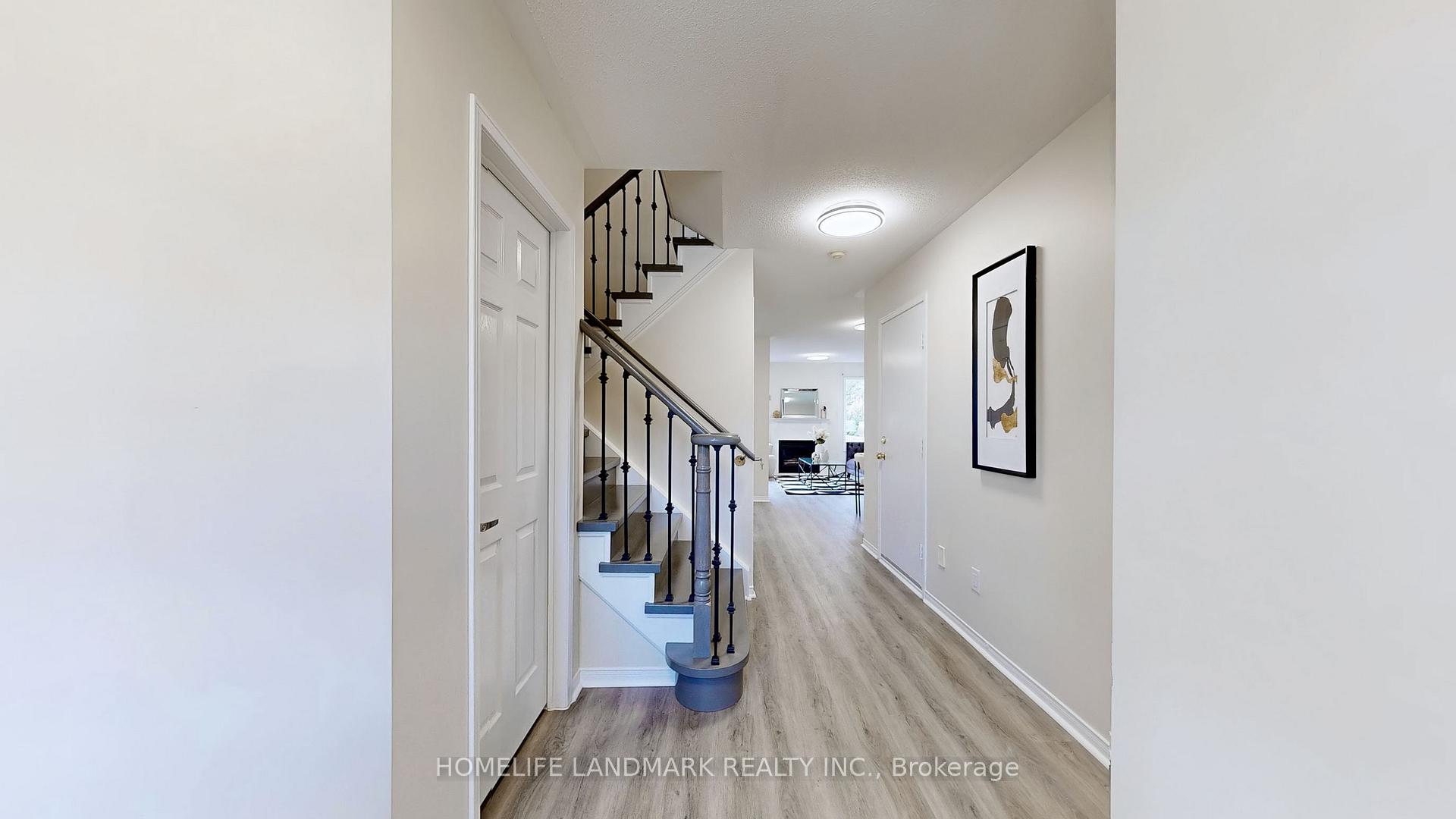Photo 2 of 107 Downey Circle, Aurora, Bayview Wellington — HOMEH
