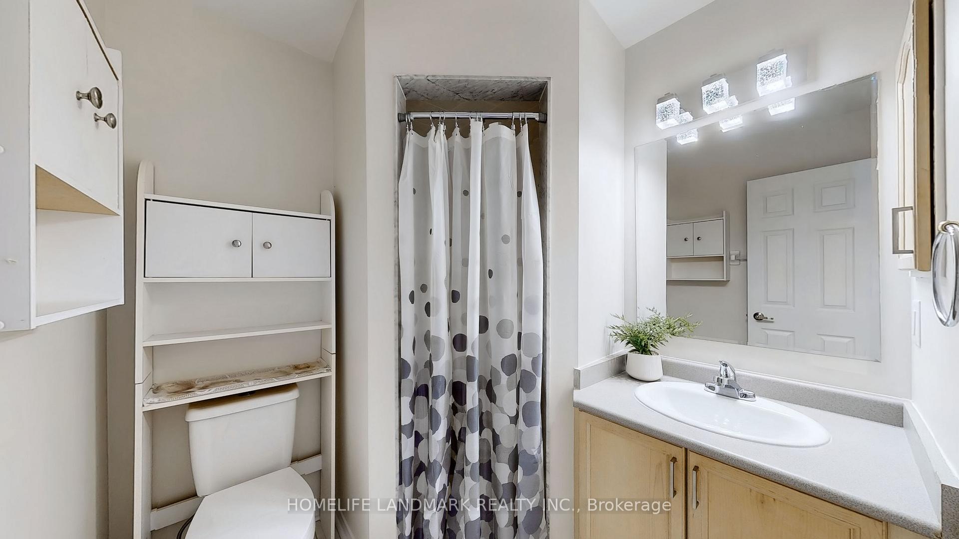 Photo 22 of 107 Downey Circle, Aurora, Bayview Wellington — HOMEH