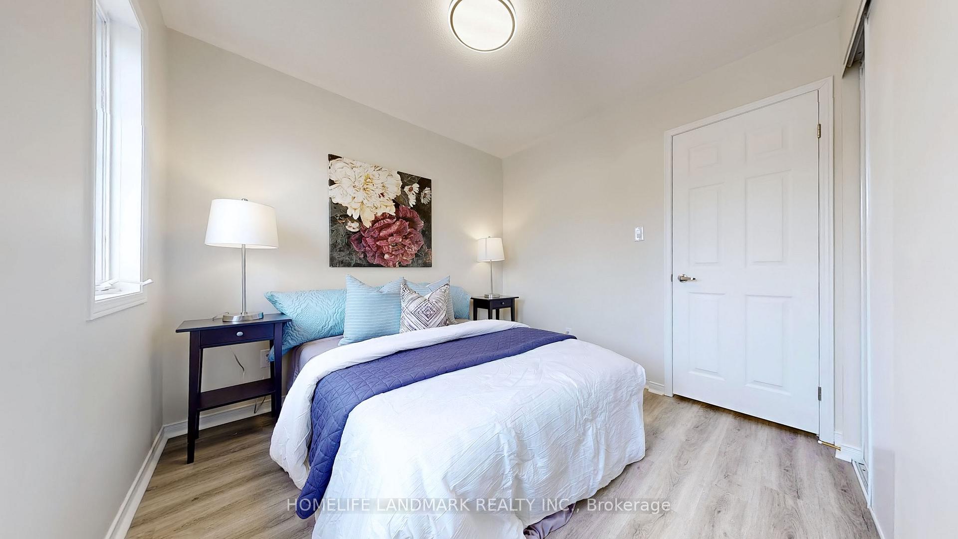 Photo 25 of 107 Downey Circle, Aurora, Bayview Wellington — HOMEH