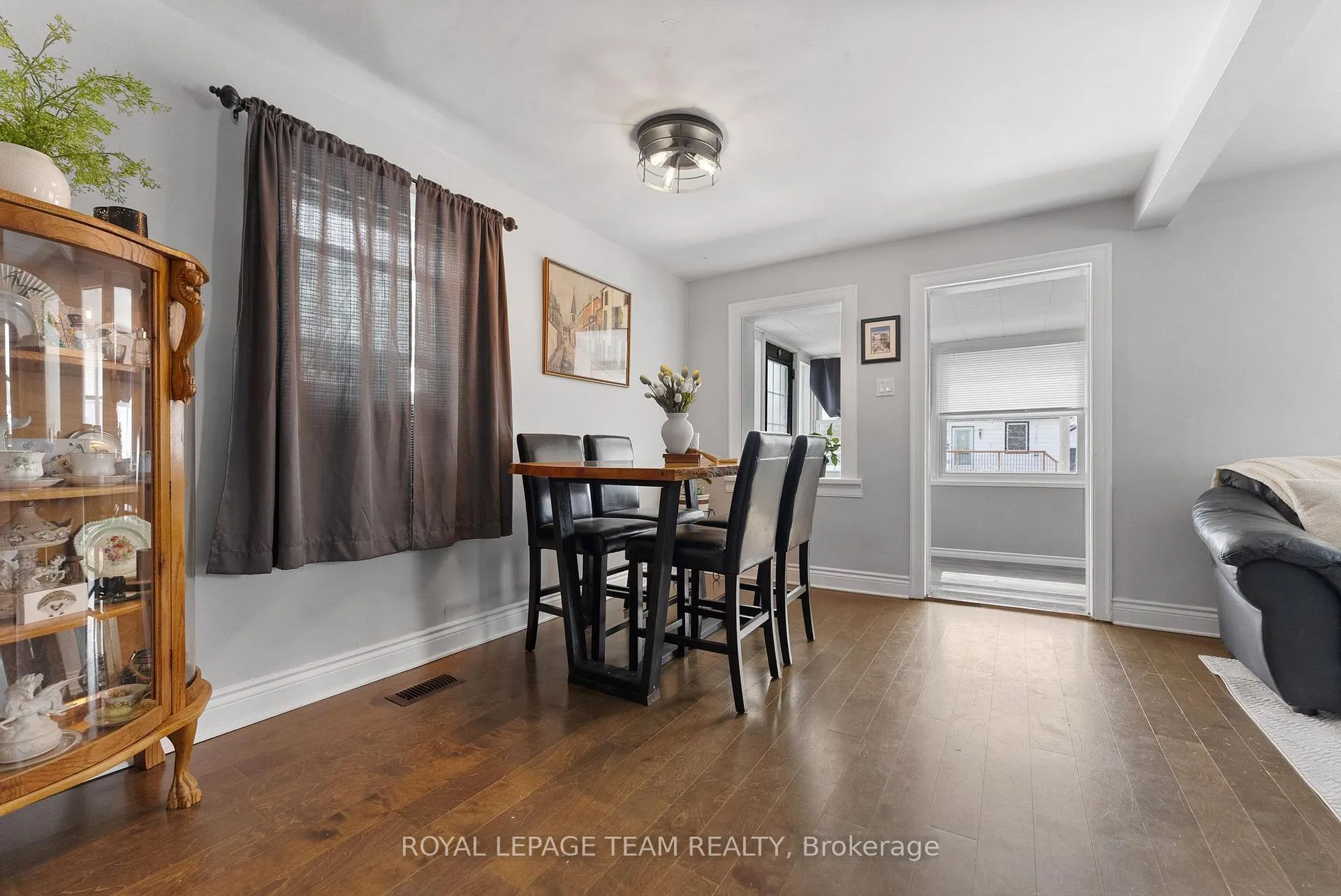 Photo 8 of 253 Mclean Street, Renfrew — HOMEH