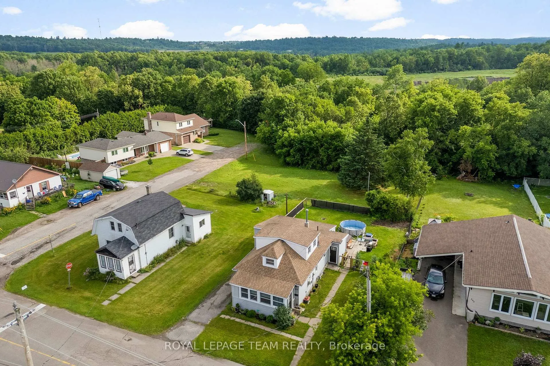 Photo 25 of 253 Mclean Street, Renfrew — HOMEH