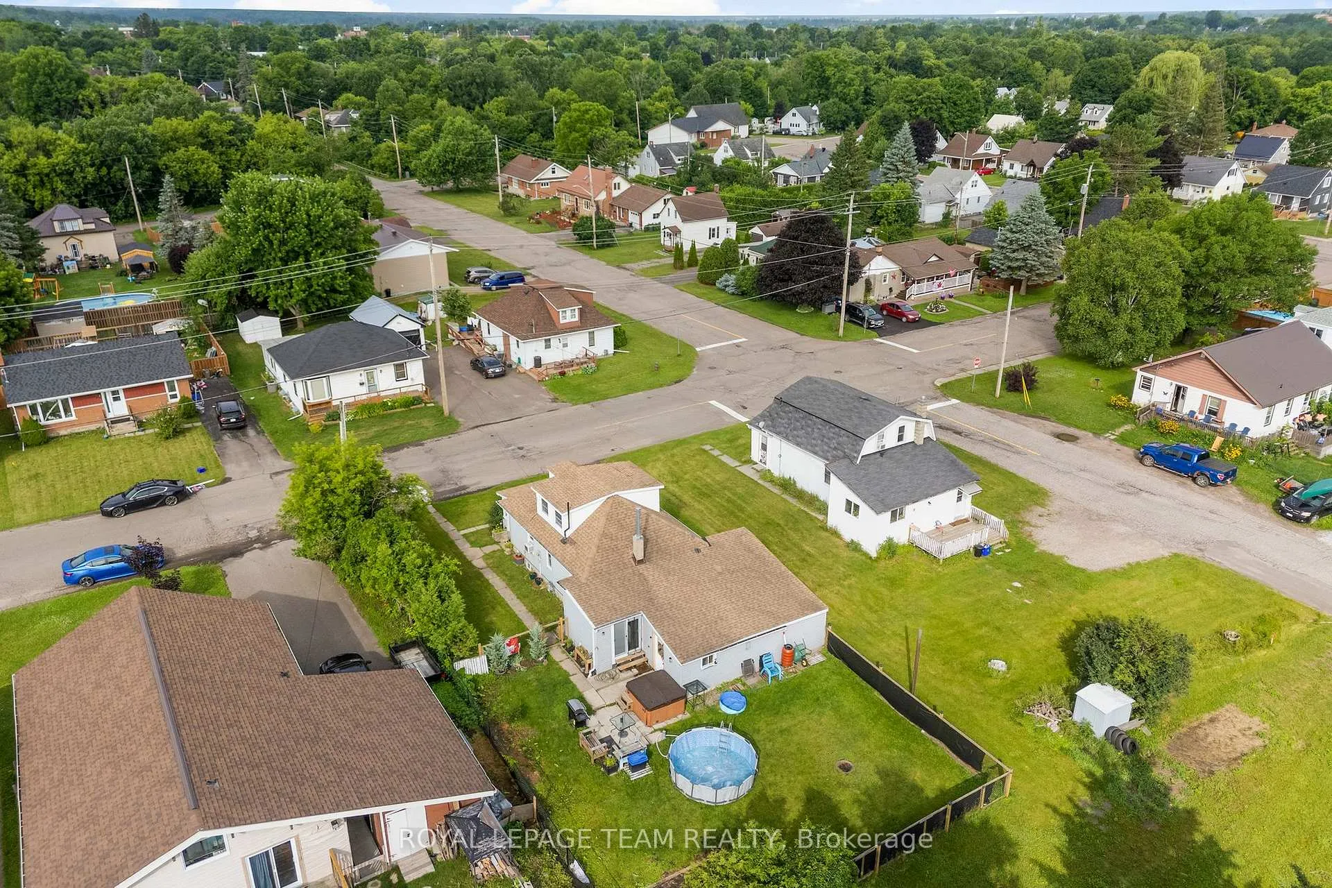 Photo 26 of 253 Mclean Street, Renfrew — HOMEH