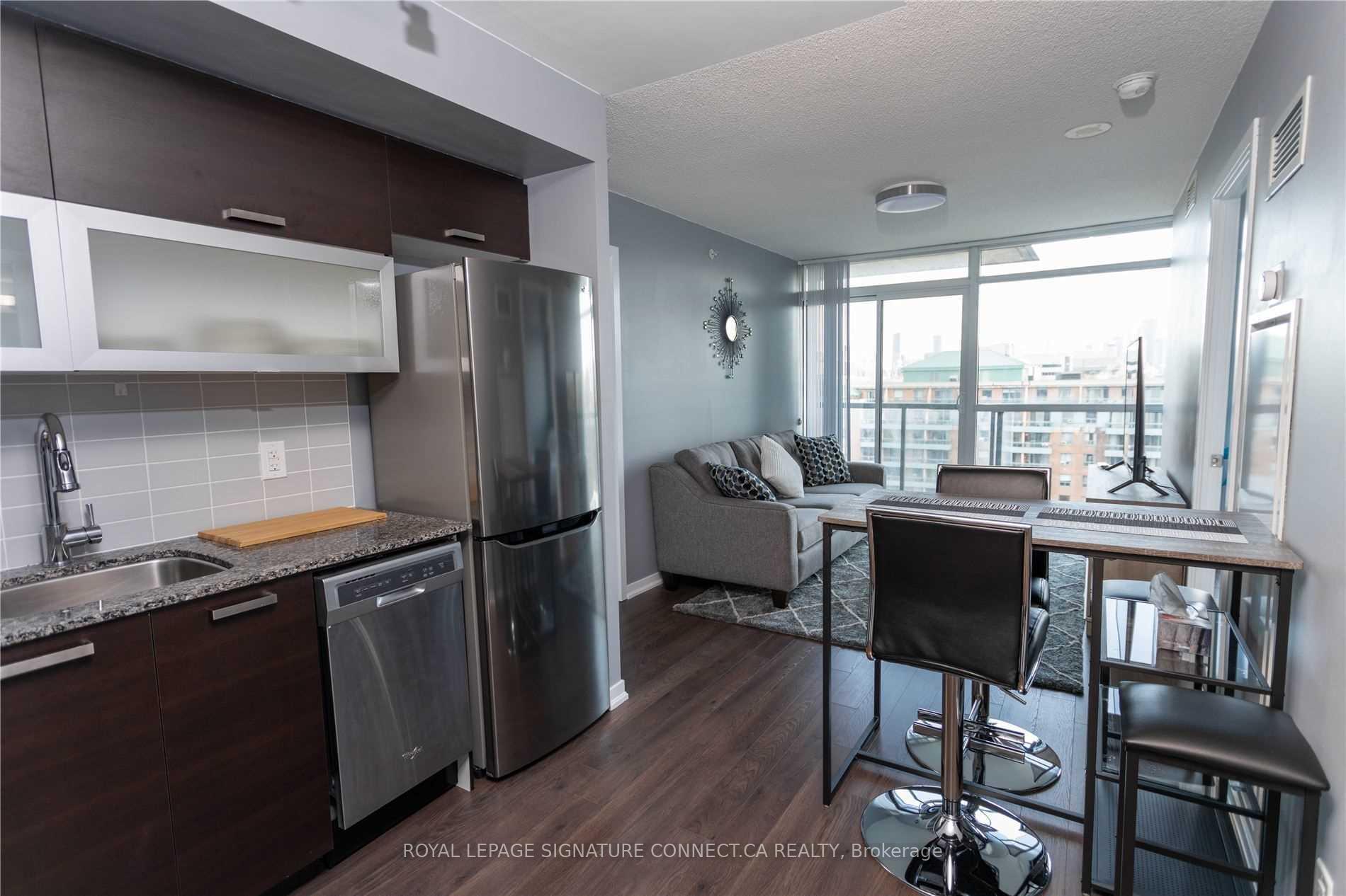 Photo 2 of Unit 1033, 68 Abell Street, Toronto, Little Portugal — HOMEH