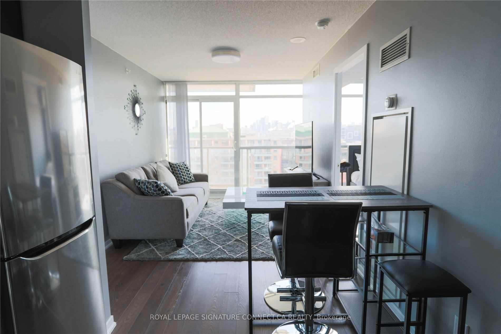 Photo 3 of Unit 1033, 68 Abell Street, Toronto, Little Portugal — HOMEH
