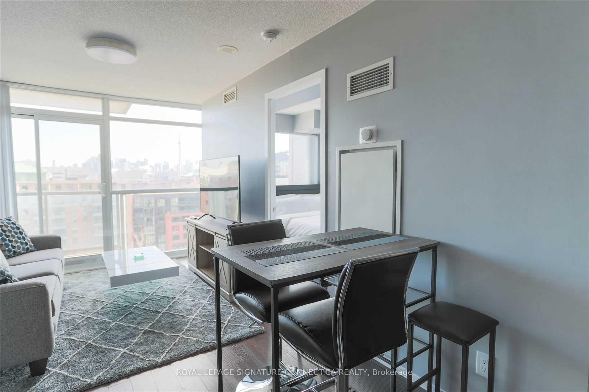Photo 4 of Unit 1033, 68 Abell Street, Toronto, Little Portugal — HOMEH