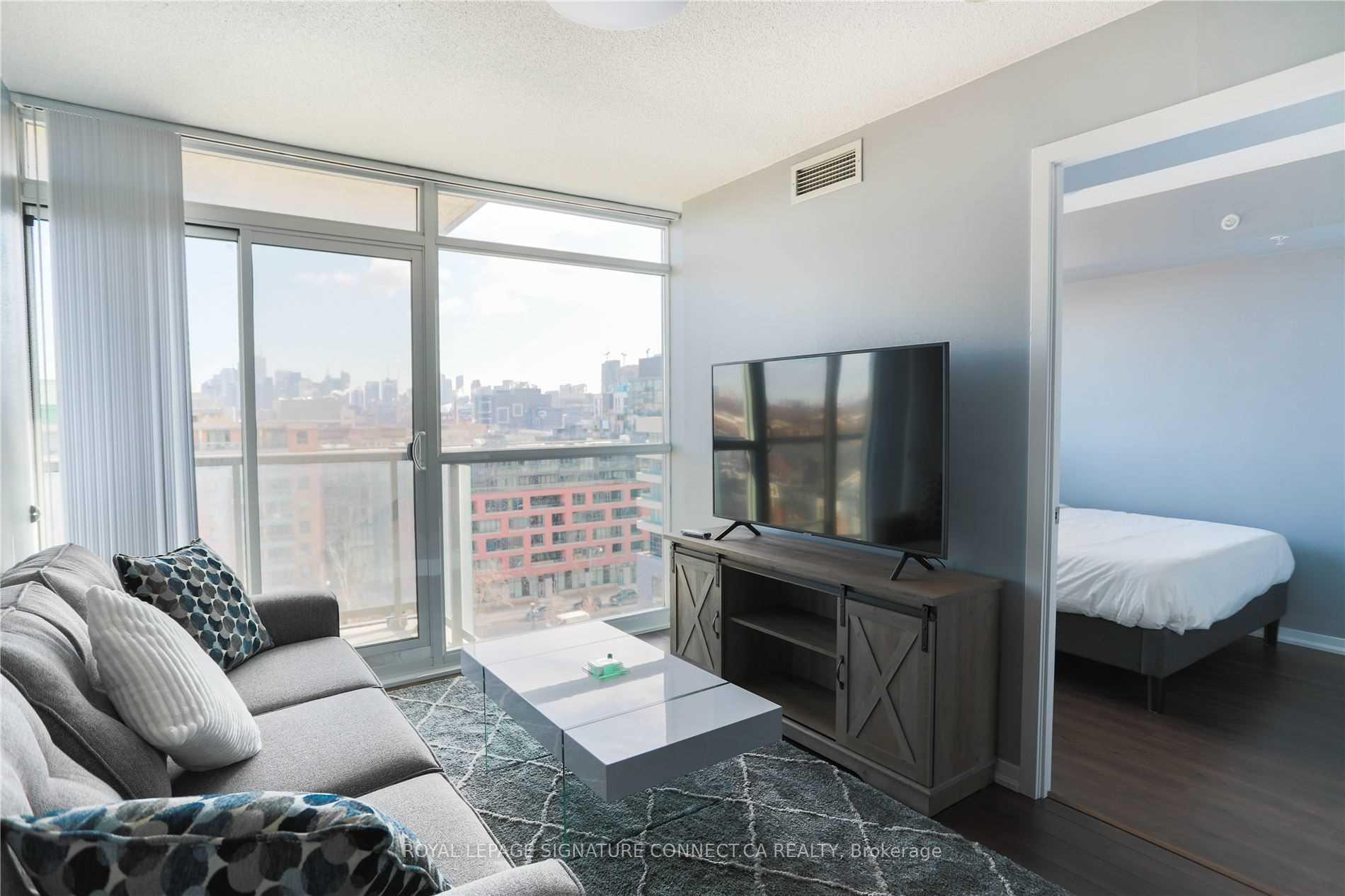 Photo 5 of Unit 1033, 68 Abell Street, Toronto, Little Portugal — HOMEH