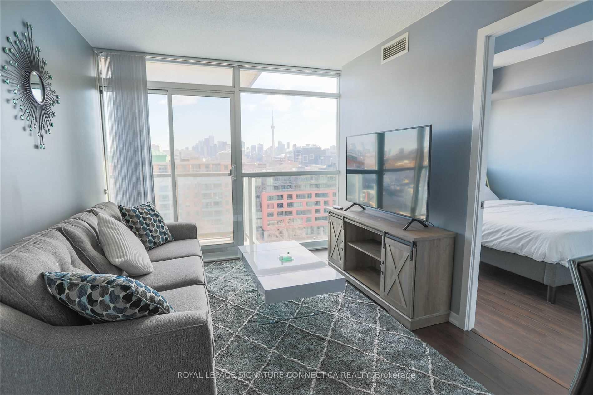Photo 6 of Unit 1033, 68 Abell Street, Toronto, Little Portugal — HOMEH