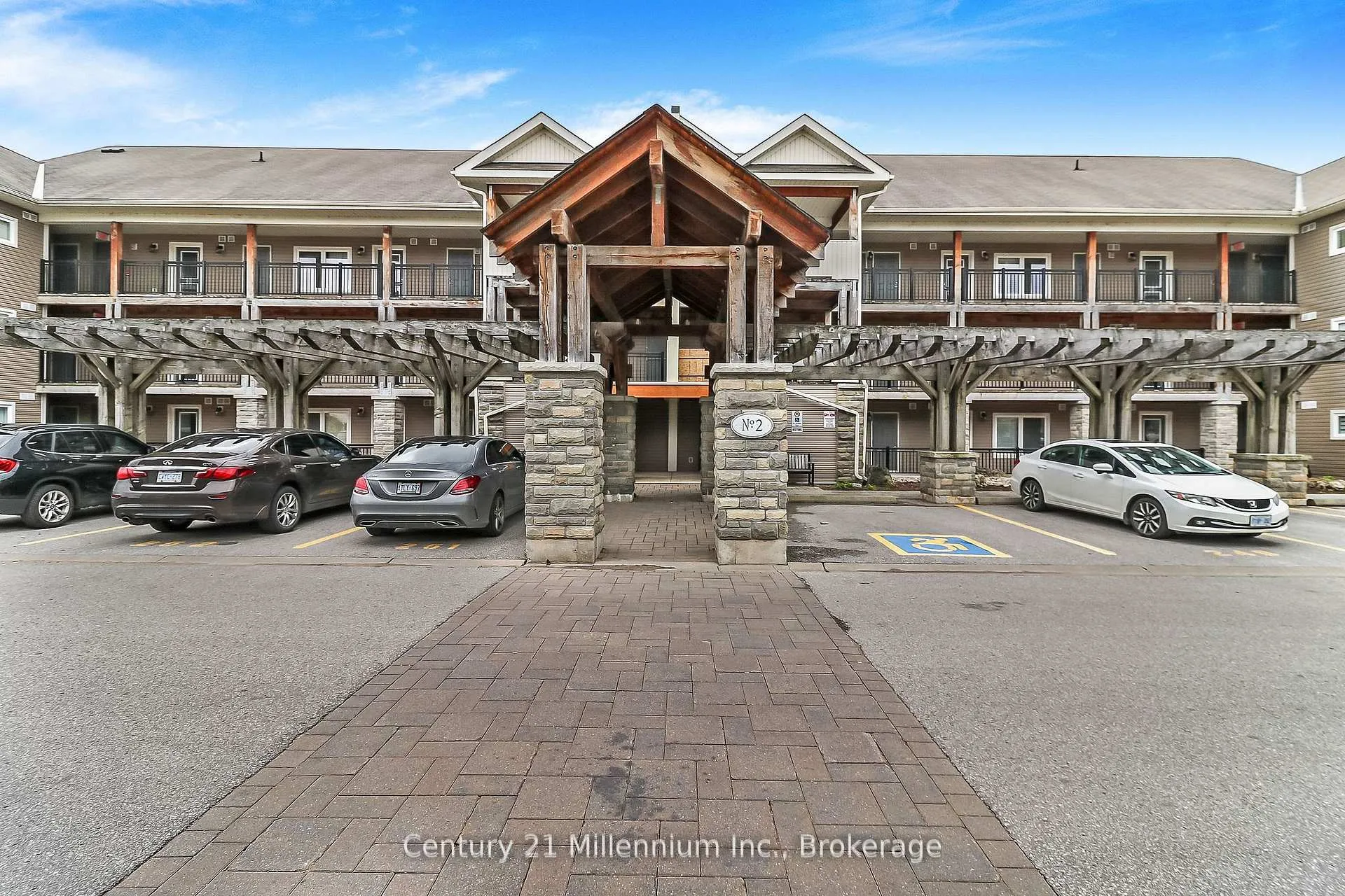Photo 3 of Unit 304, 2 Brandy Lane Drive, Collingwood — HOMEH