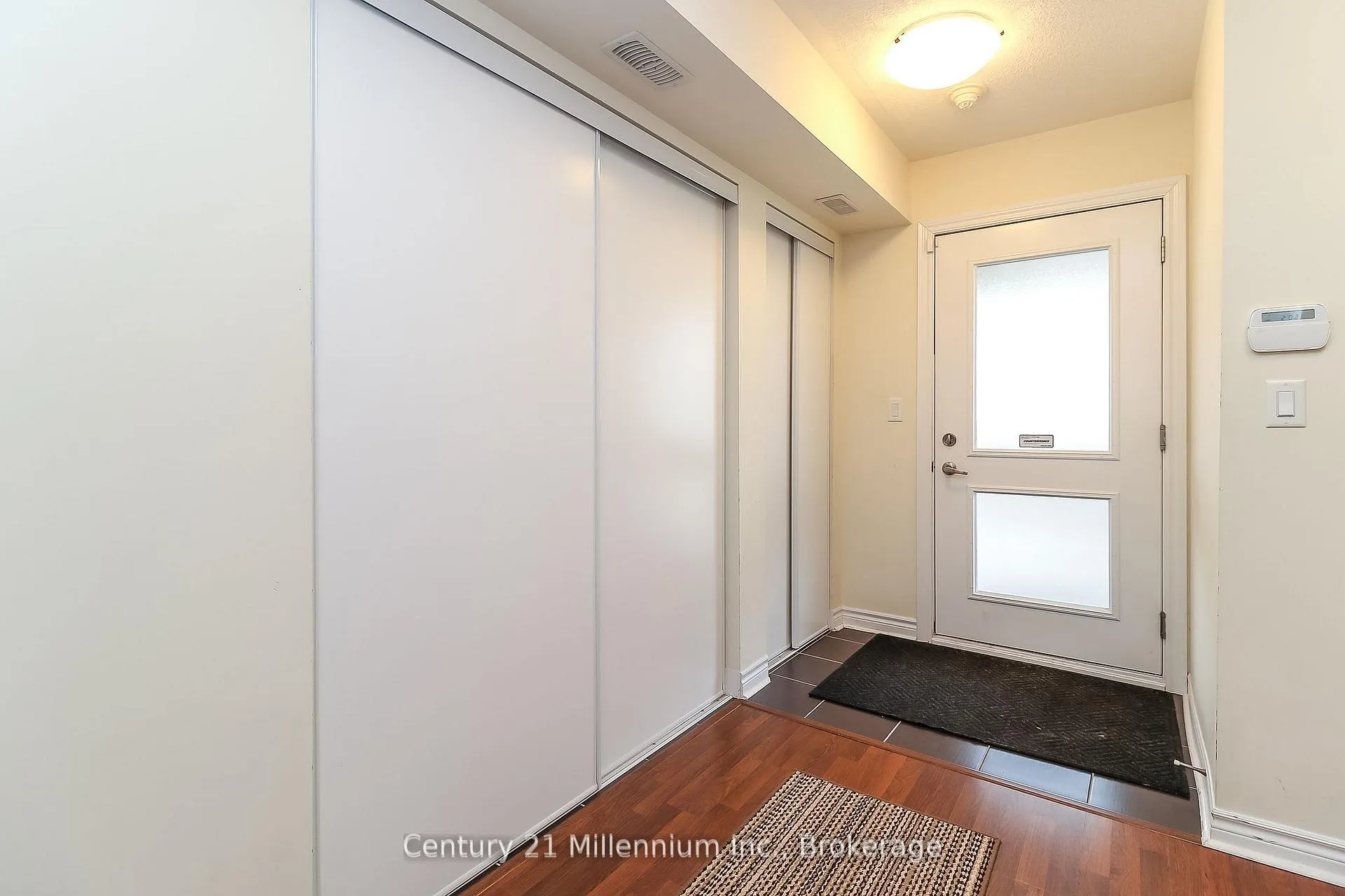Photo 5 of Unit 304, 2 Brandy Lane Drive, Collingwood — HOMEH