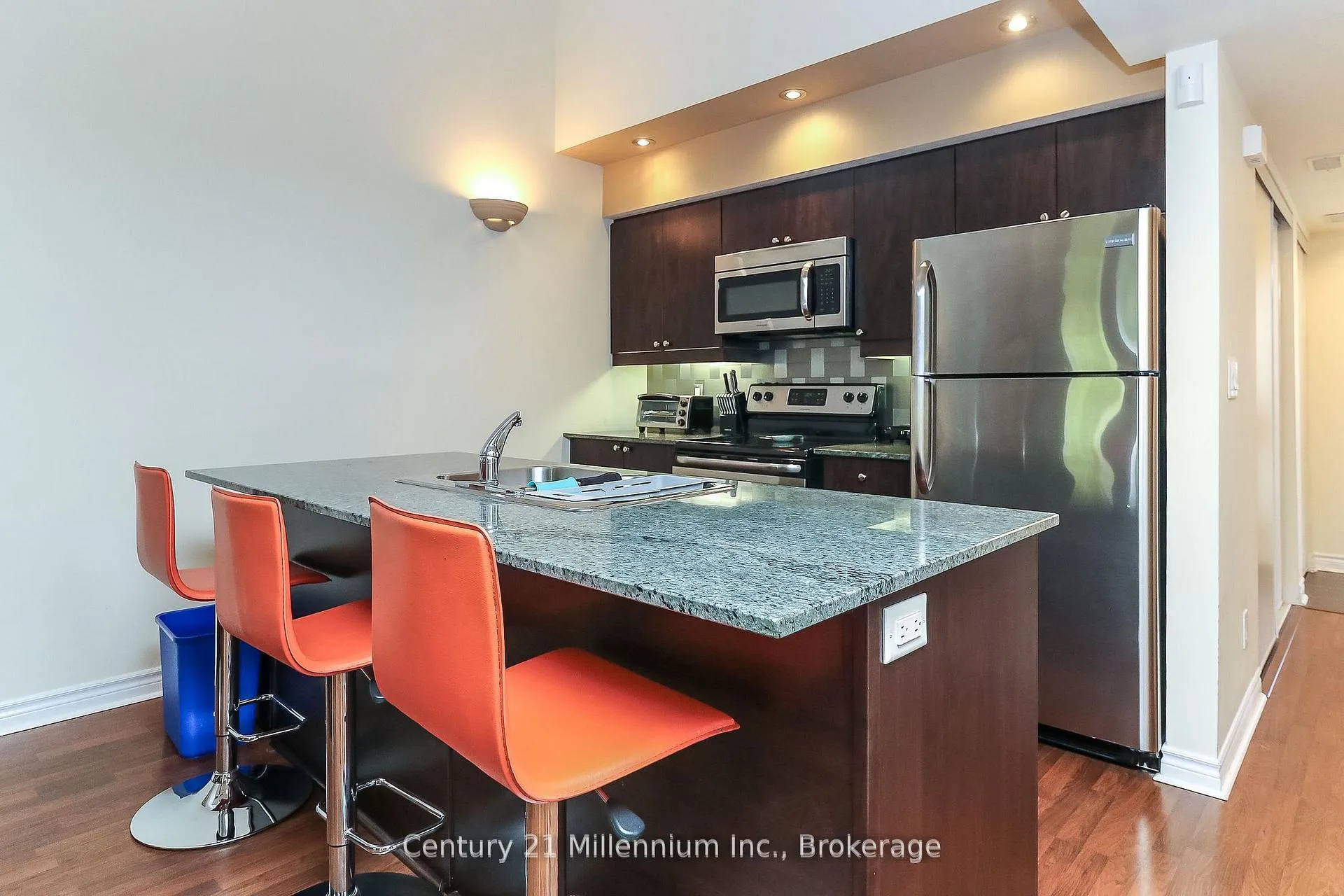 Photo 12 of Unit 304, 2 Brandy Lane Drive, Collingwood — HOMEH