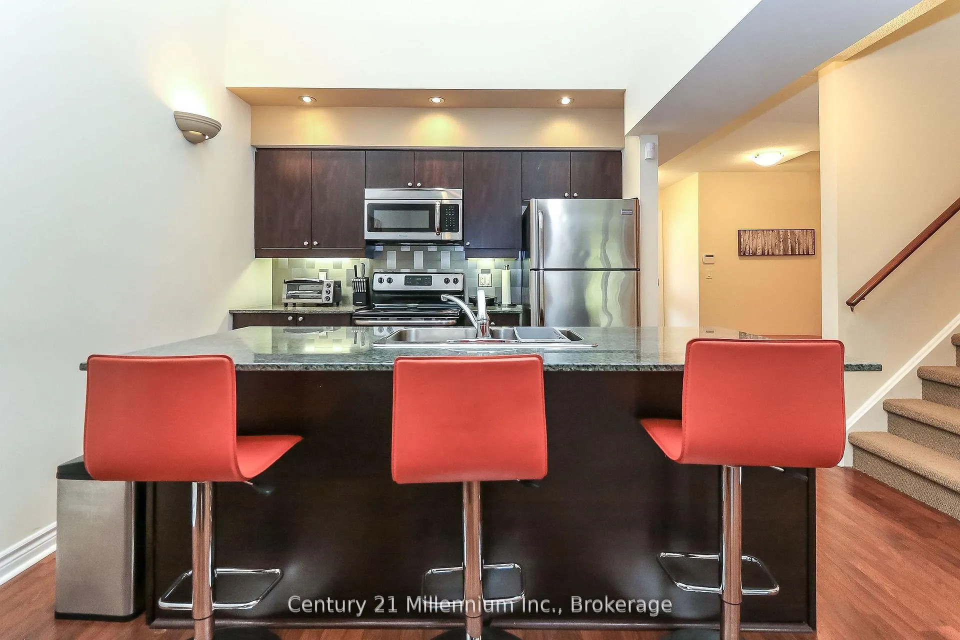 Photo 13 of Unit 304, 2 Brandy Lane Drive, Collingwood — HOMEH