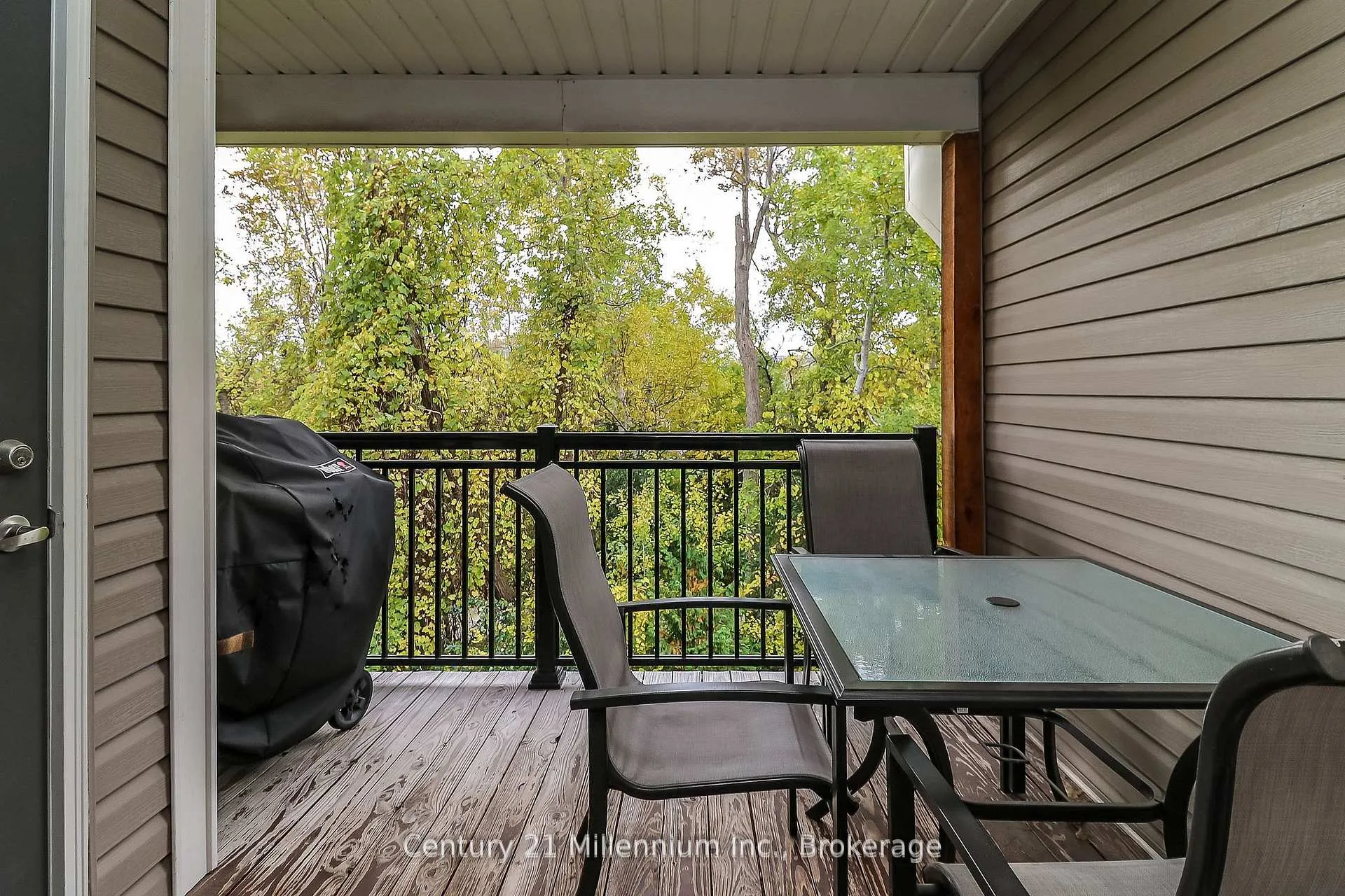 Photo 21 of Unit 304, 2 Brandy Lane Drive, Collingwood — HOMEH